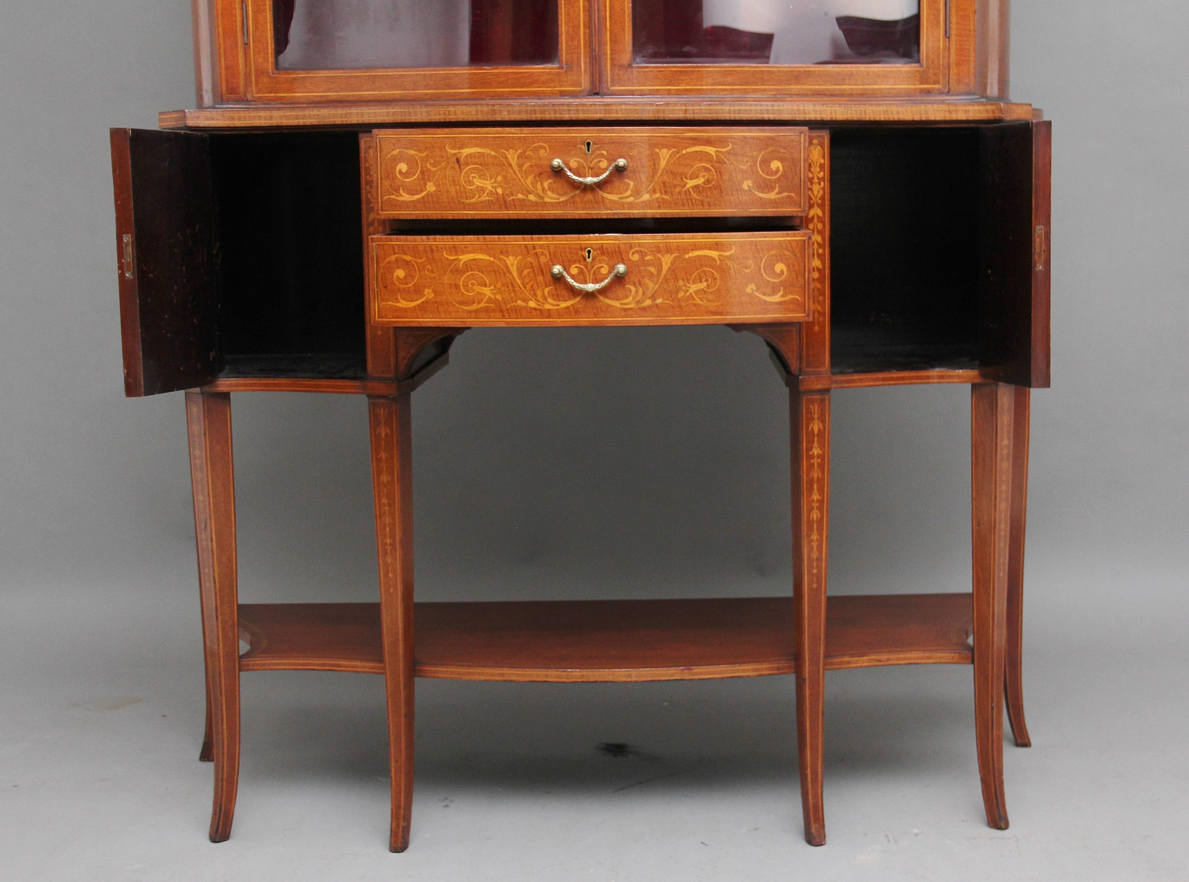 Late 19th Century 19th Century Inlaid Mahogany Display Cabinet For Sale