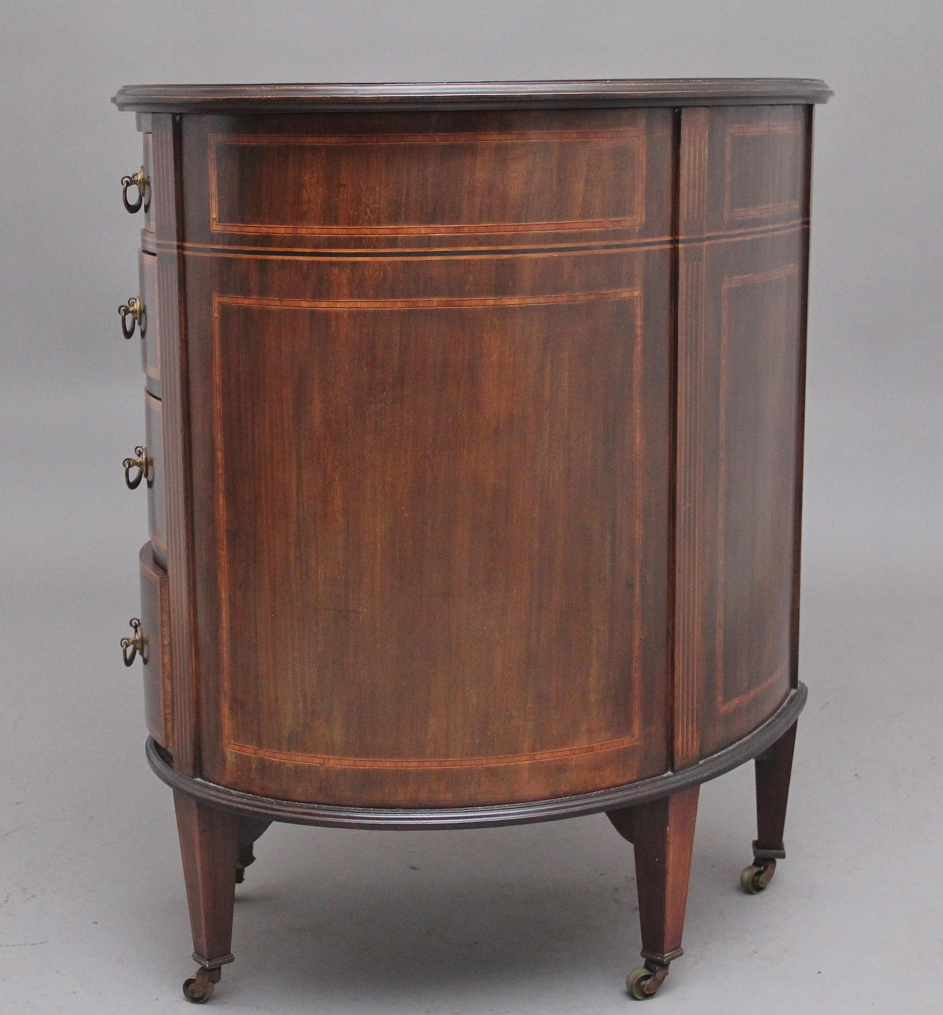 19th Century Inlaid Mahogany Kidney Shaped Desk For Sale 3
