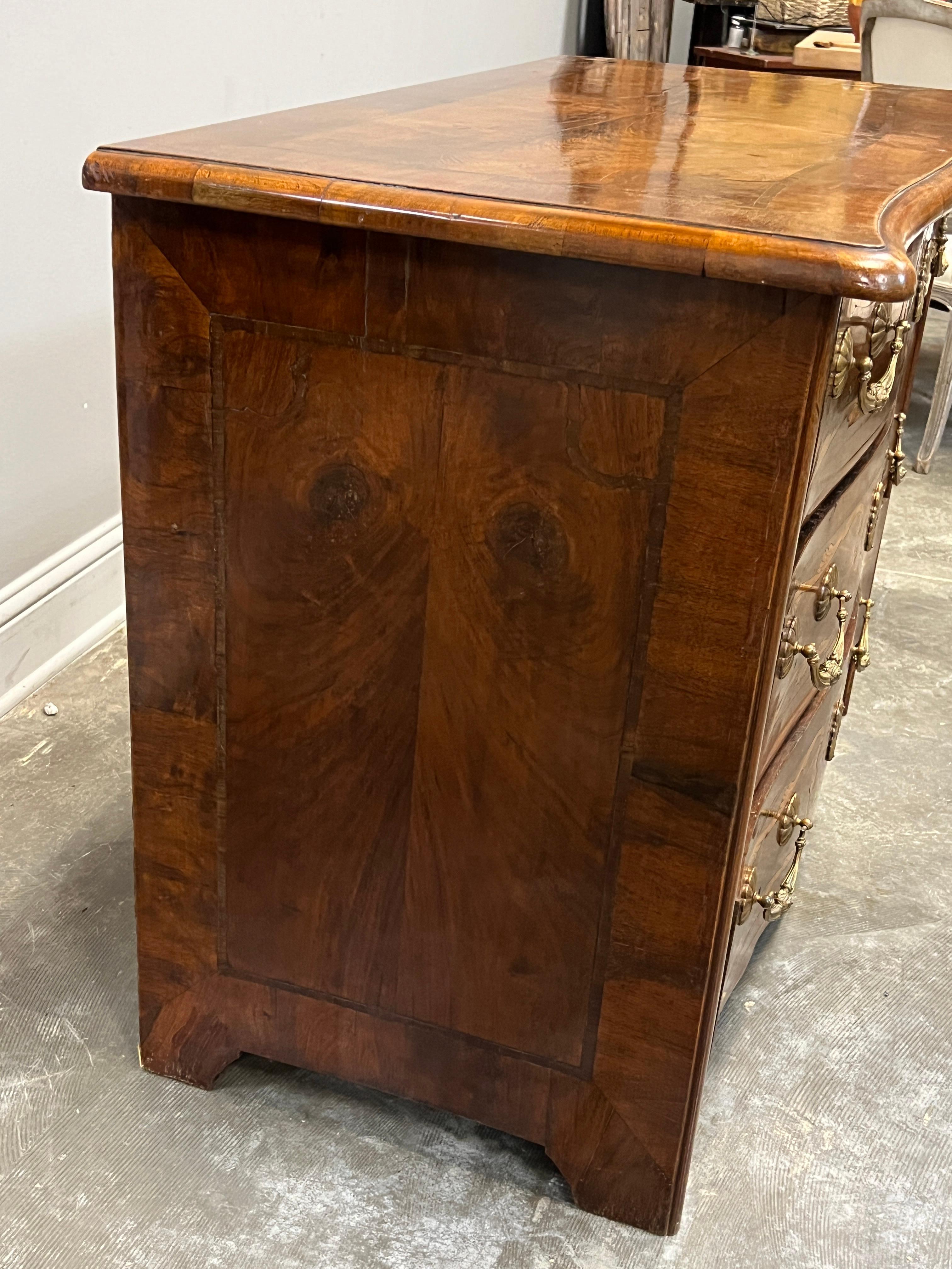 French 19th Century Inlaid Marquetry Commode In Walnut For Sale