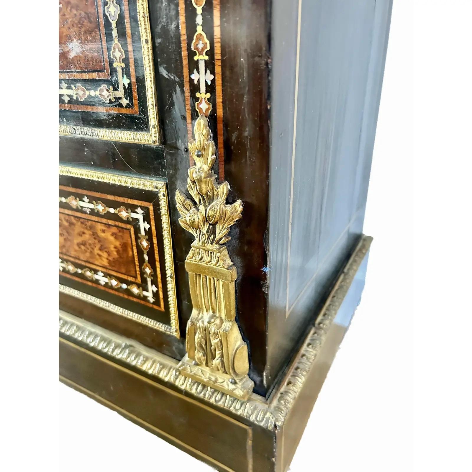 Nacre 19th Century Inlaid Napoleon III Secretary Desk en vente