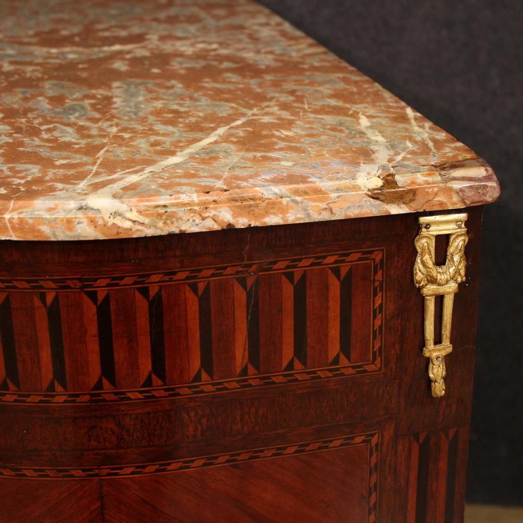 Commodo francese Napoleone III con piano in marmo e legno intarsiato del XIX secolo, 1880 in vendita 7