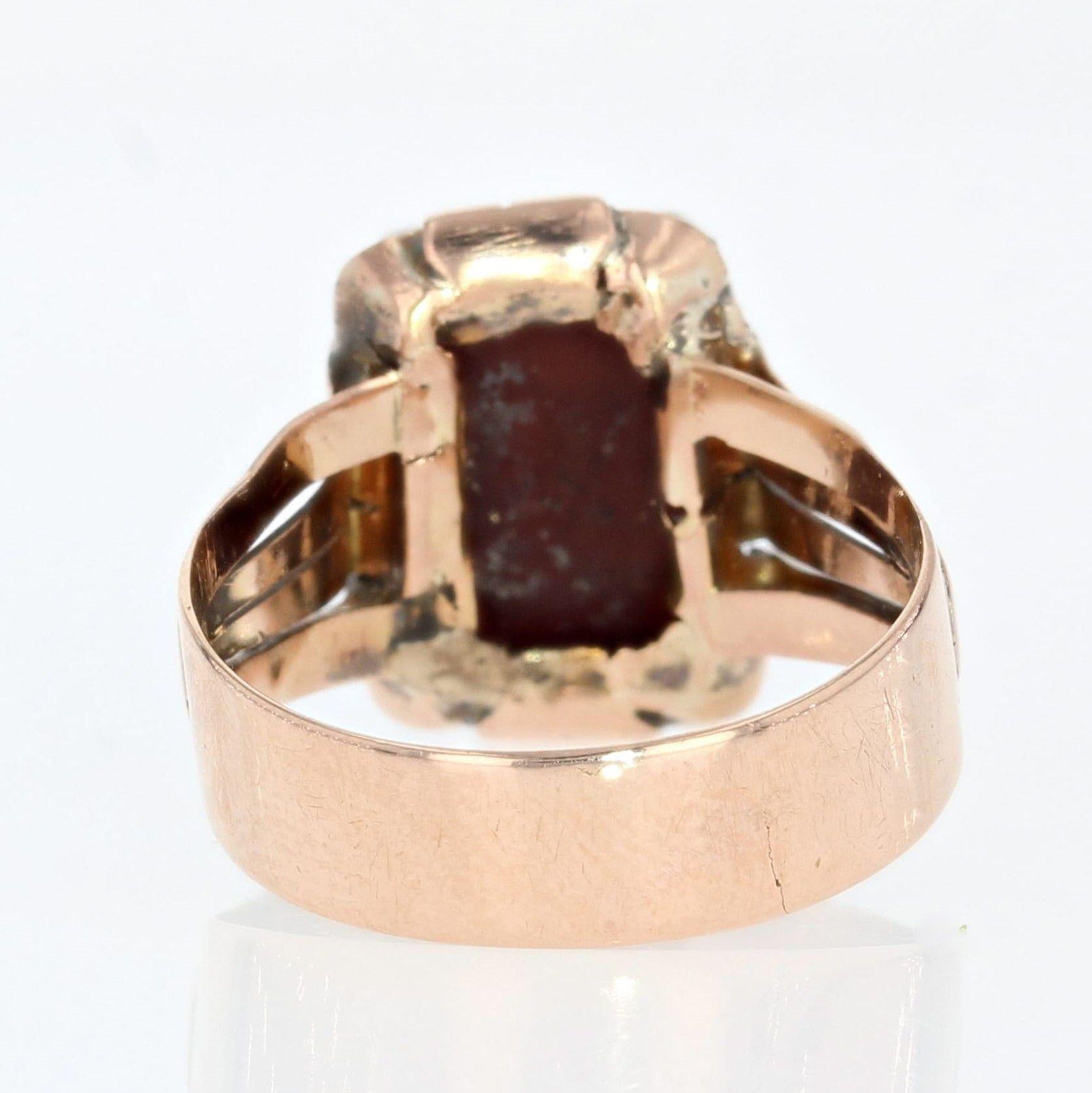 19th Century Intaglio 18 Karat Rose Gold Ring For Sale 4