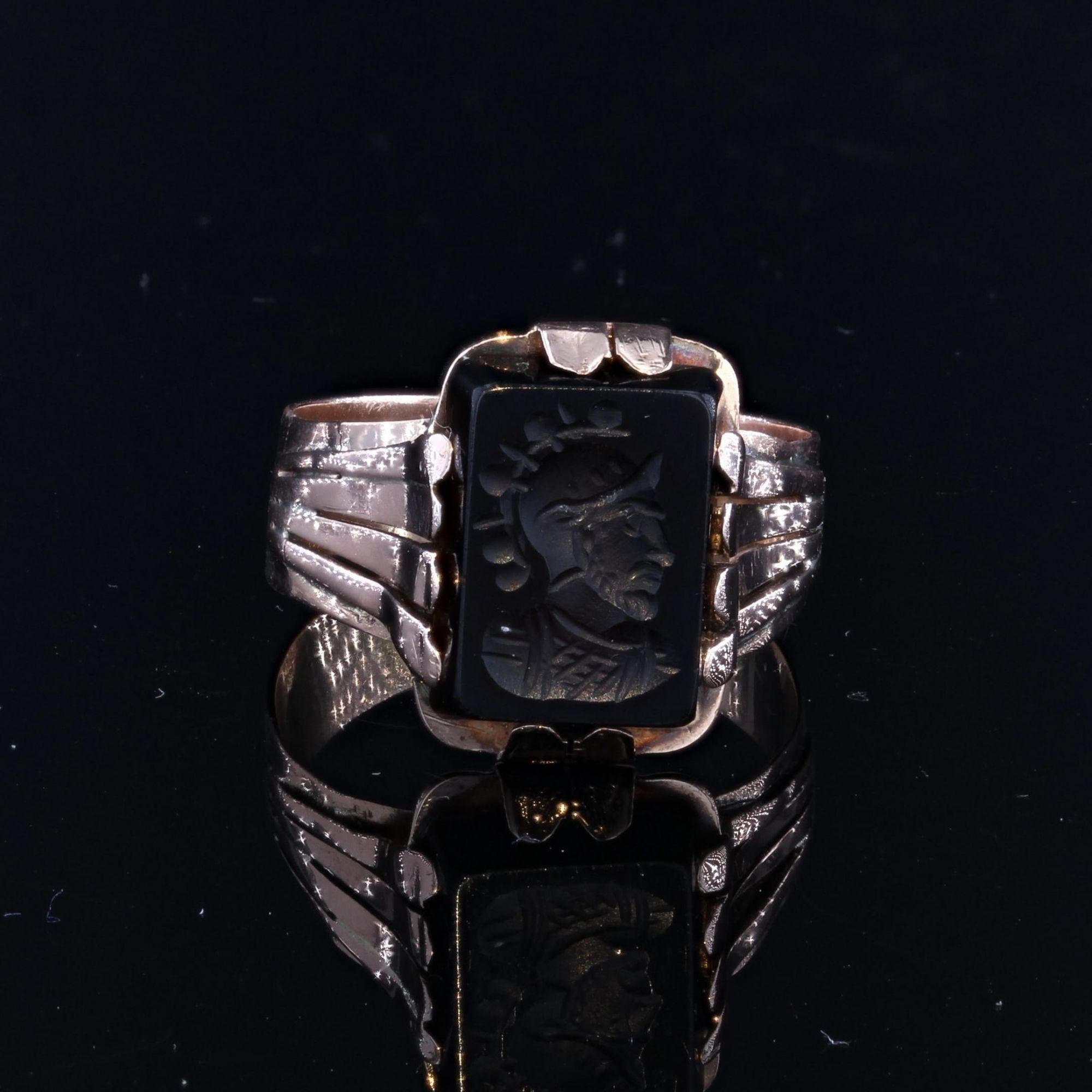 19th Century Intaglio 18 Karat Rose Gold Ring For Sale 1