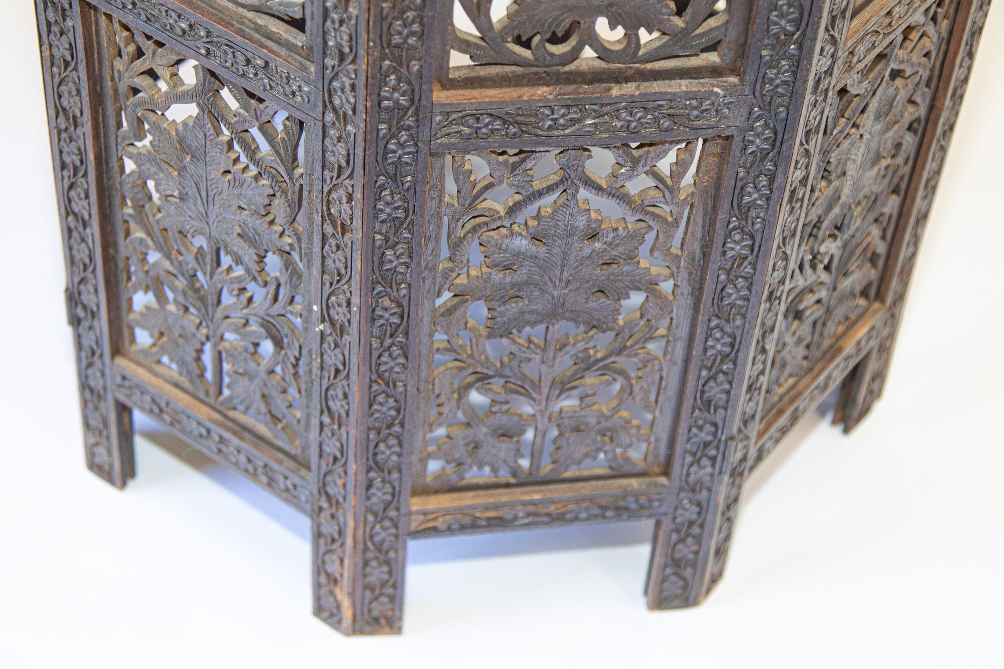 19th Century Intricately Carved Anglo-Indian Side Table 7