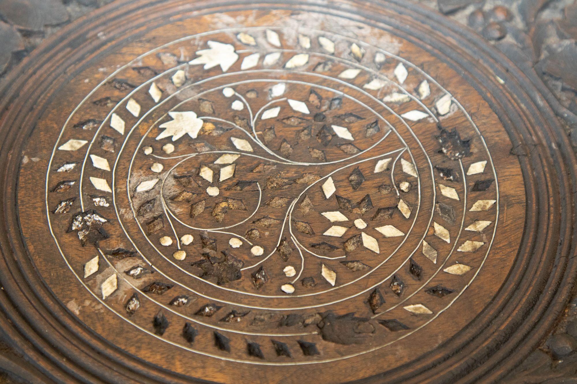 19th Century Intricately Carved Anglo-Indian Side Table For Sale 10
