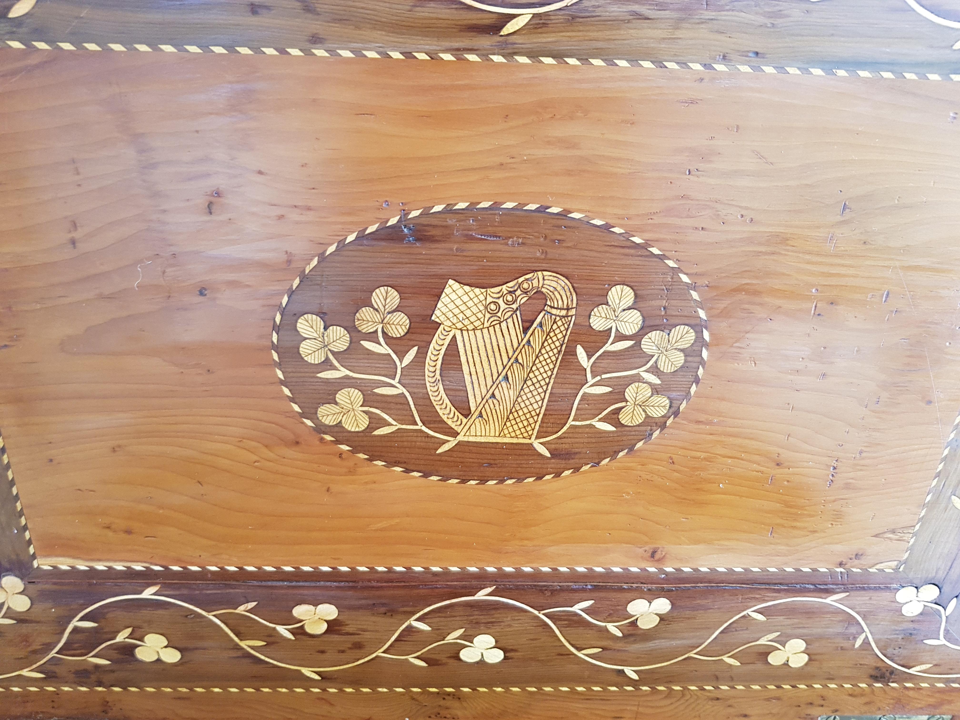 19th Century Irish Killarney Work Table In Fair Condition For Sale In Dromod, Co. Leitrim