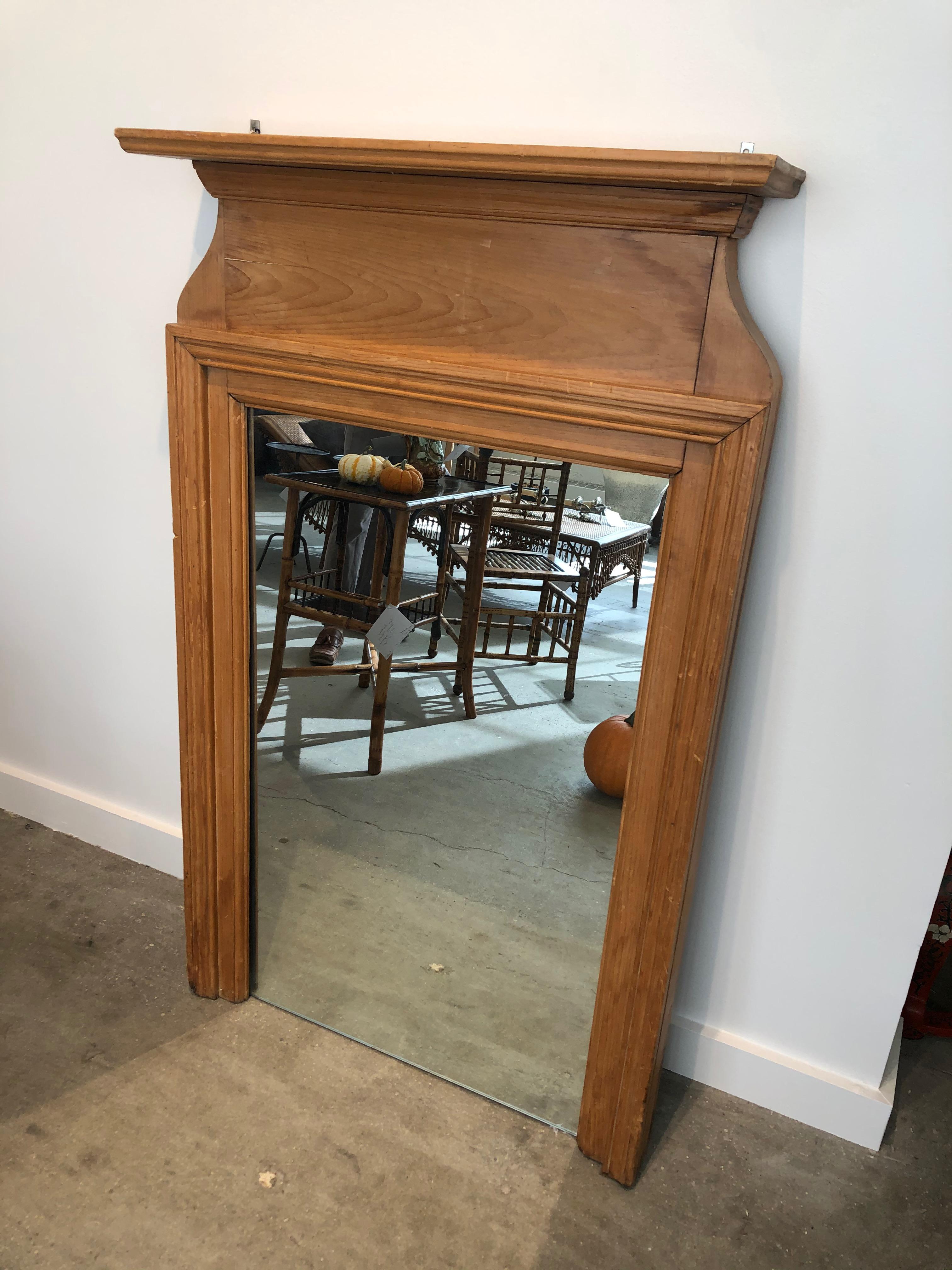 19th Century Irish Mantle Mirror In Good Condition For Sale In Boston, MA