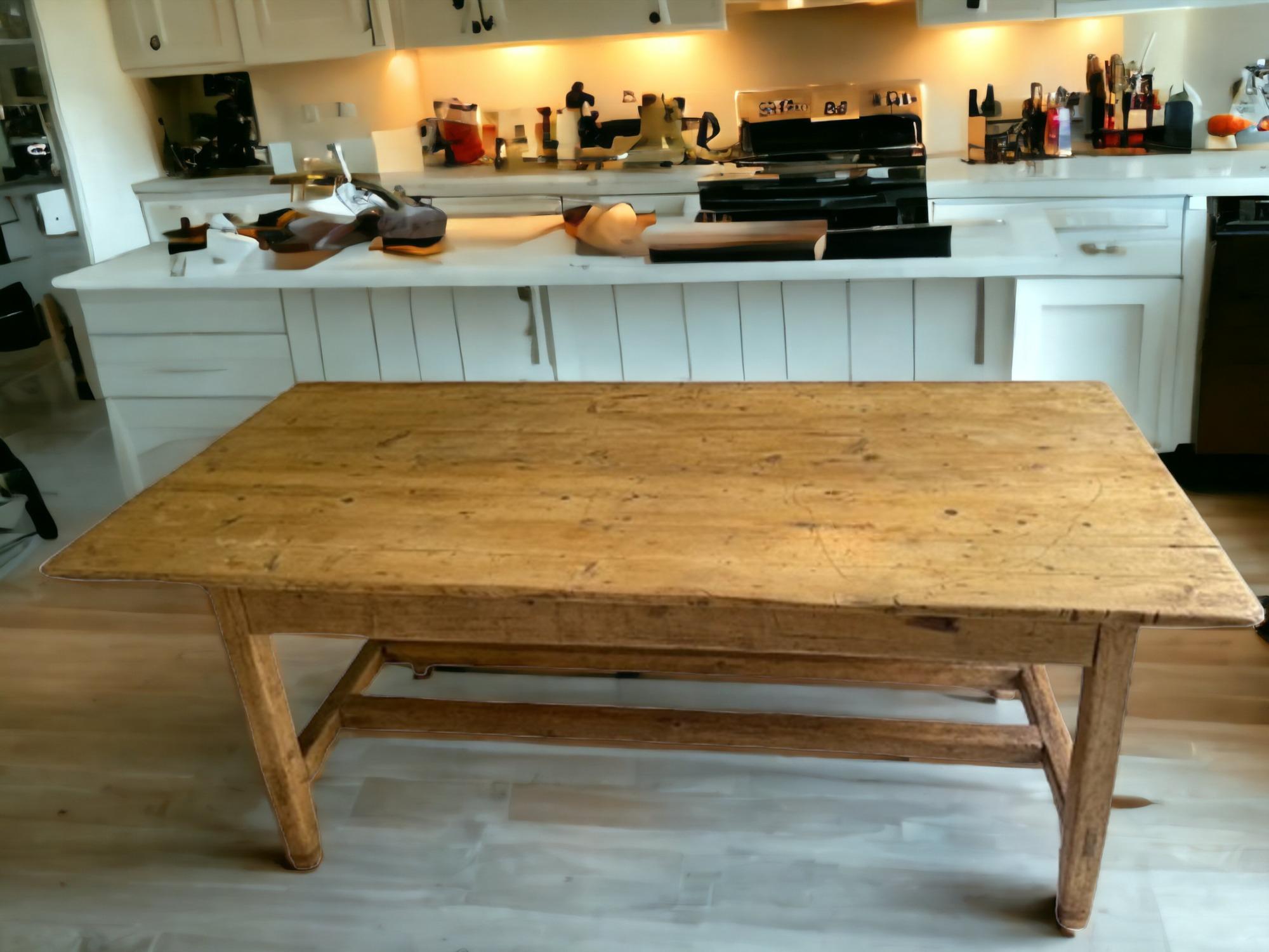Table de ferme en pin irlandais du XIXe siècle en vente 11