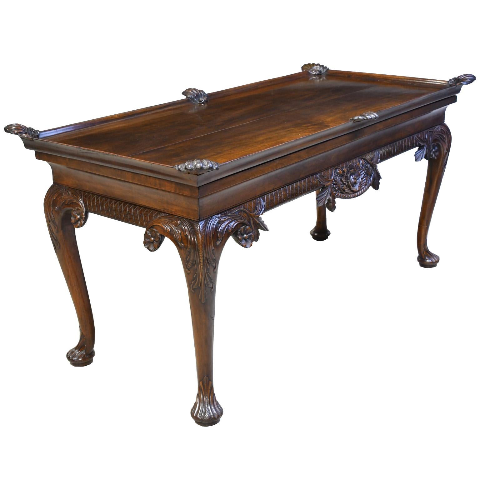 19th Century Irish Queen Ann-Style Library Table in Mahogany w/ Carved Scallops In Good Condition For Sale In Miami, FL