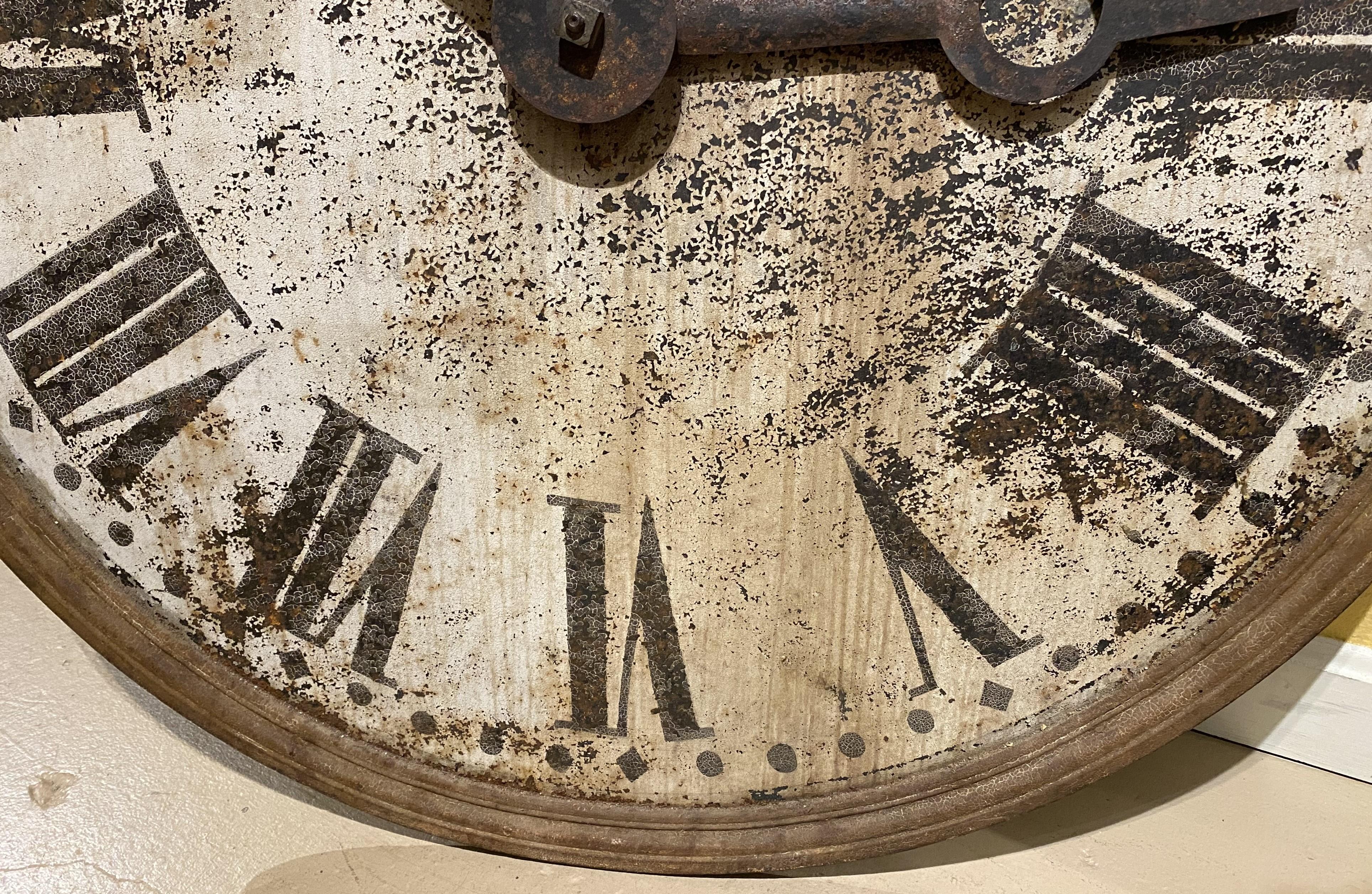 Cadran d'horloge en fer du 19ème siècle avec aiguilles circa 1825-1850 Bon état - En vente à Milford, NH