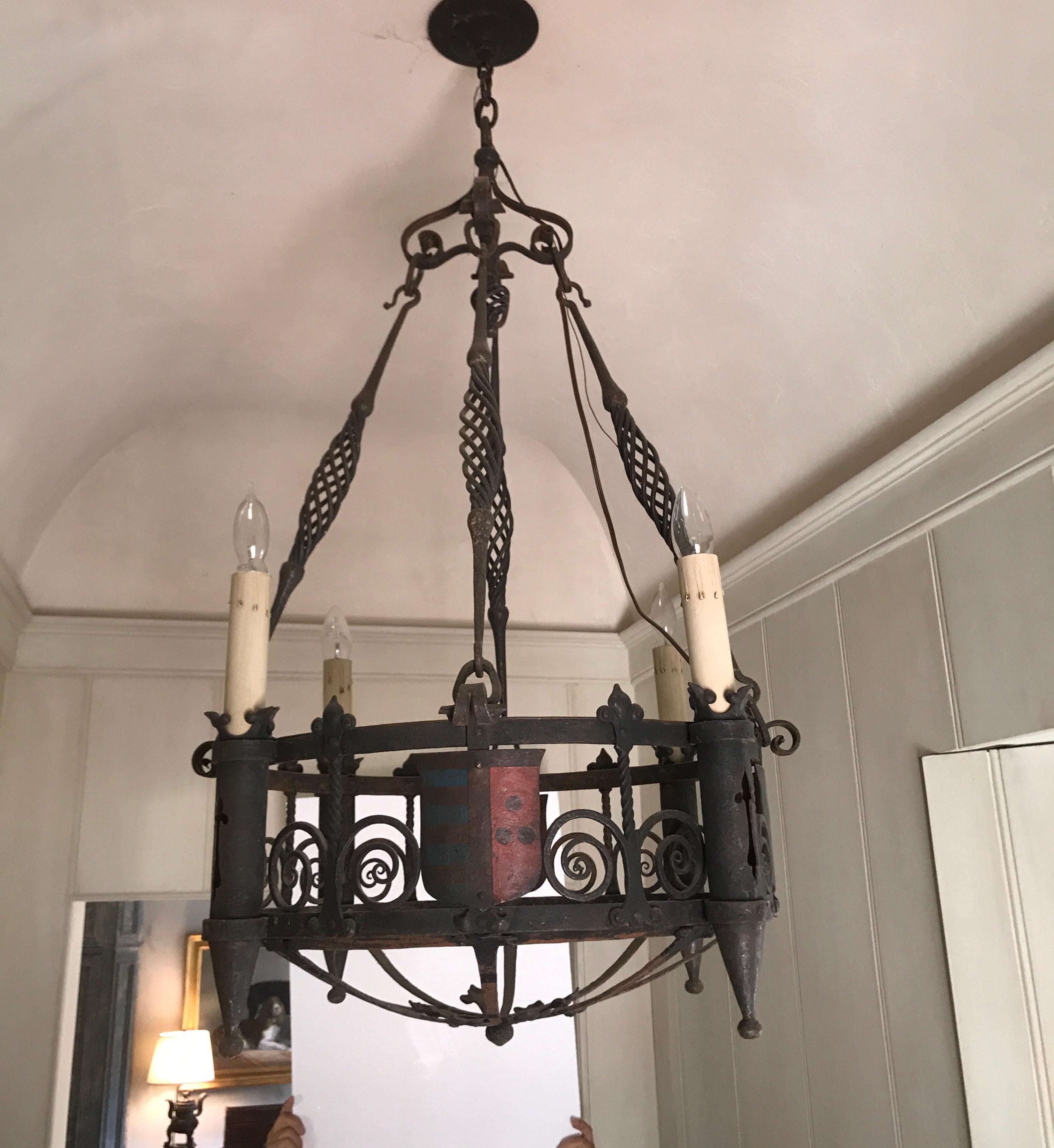 19th Century Iron Five-Light Round Chandelier with Decorative Crest Shields For Sale 8