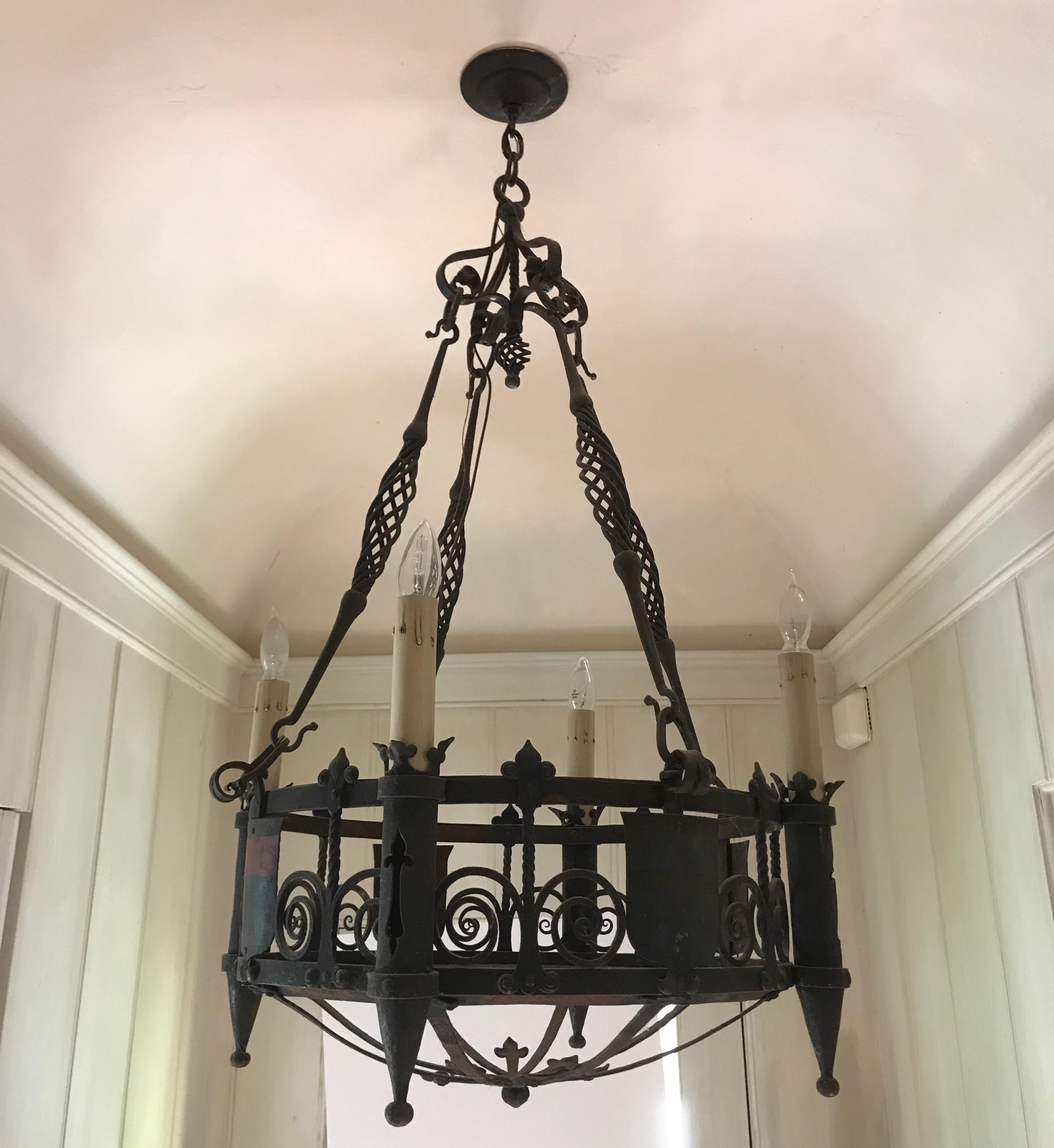 19th Century Iron Five-Light Round Chandelier with Decorative Crest Shields In Excellent Condition For Sale In Nashville, TN