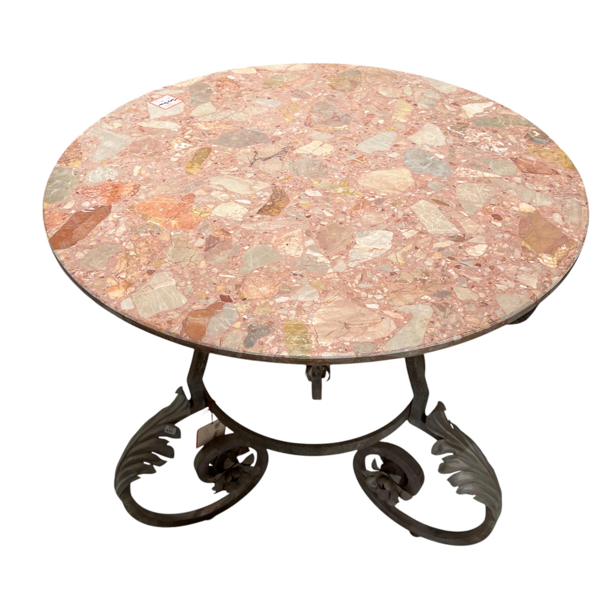 XIXe siècle 19th Century Iron Gueridon Table with Marble Top en vente