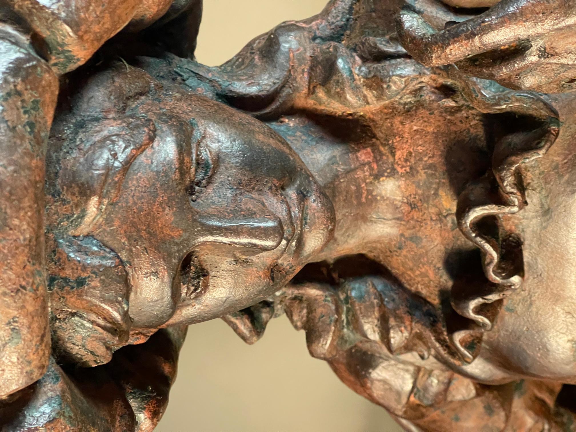 Scultura in ferro del XIX secolo raffigurante una signora con un cappello molto raffinato In condizioni buone in vendita a Bakewell, GB