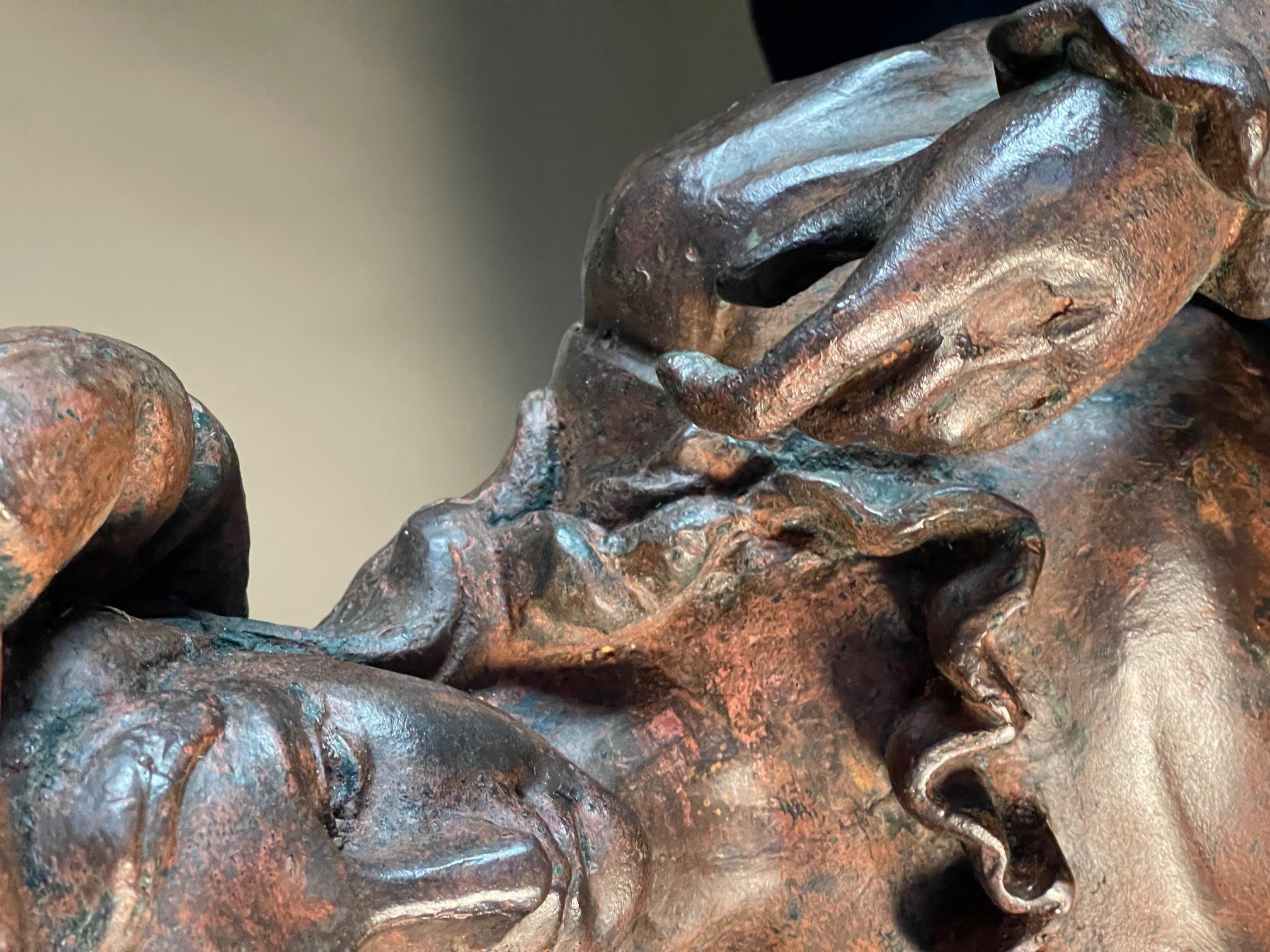 Scultura in ferro del XIX secolo raffigurante una signora con un cappello molto raffinato in vendita 1