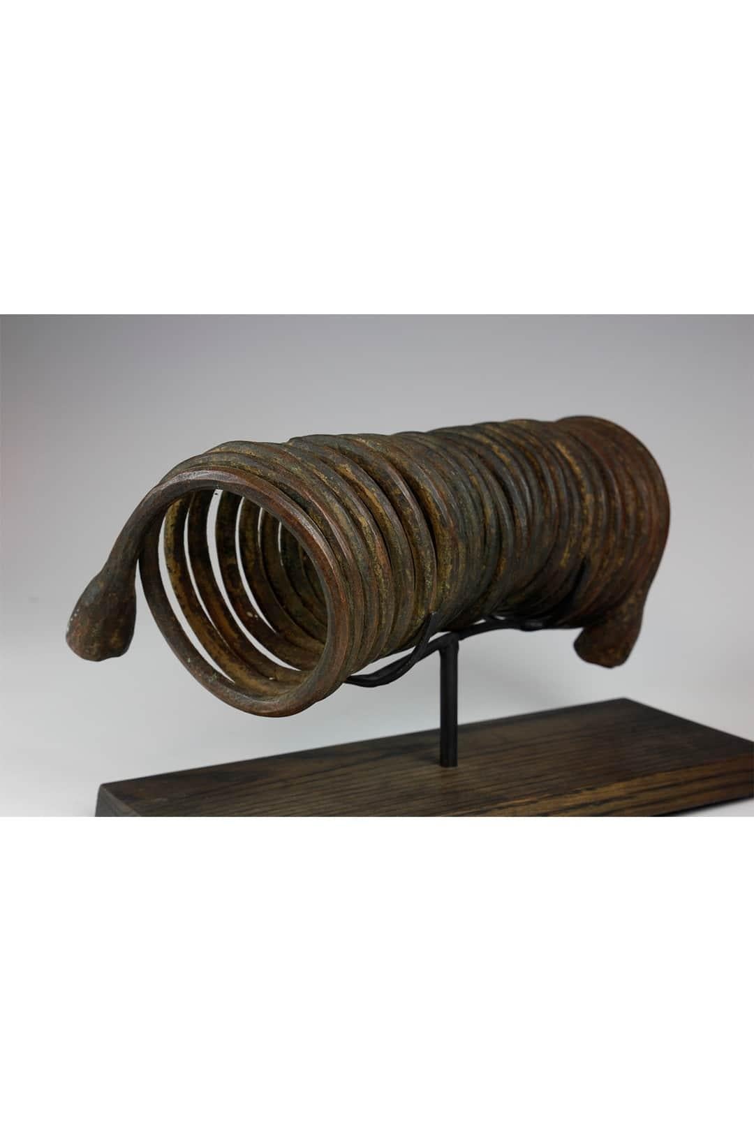 19th Century Igbo Iron Spiral Currency (Manilla), Nigeria For Sale 1