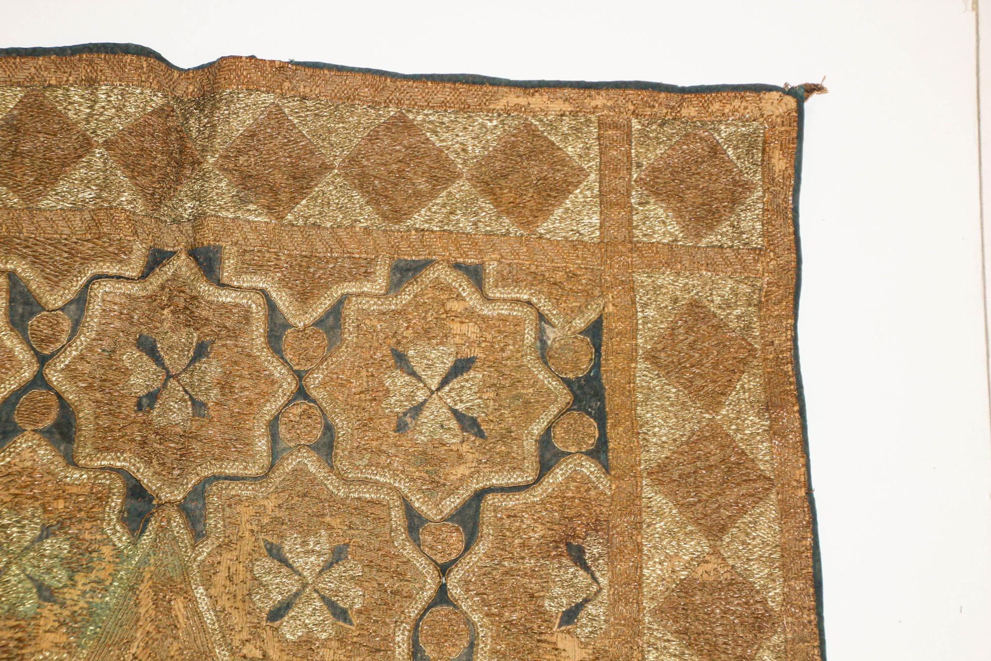 Hand-Crafted 19th Century Islamic Art Ottoman Metallic Threads Arched Fragment Textile For Sale