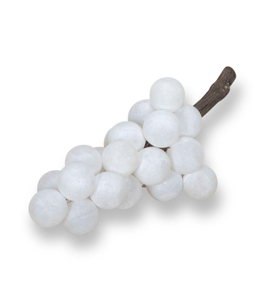 Uvas italianas de alabastro y mármol del siglo XIX Italiano en venta