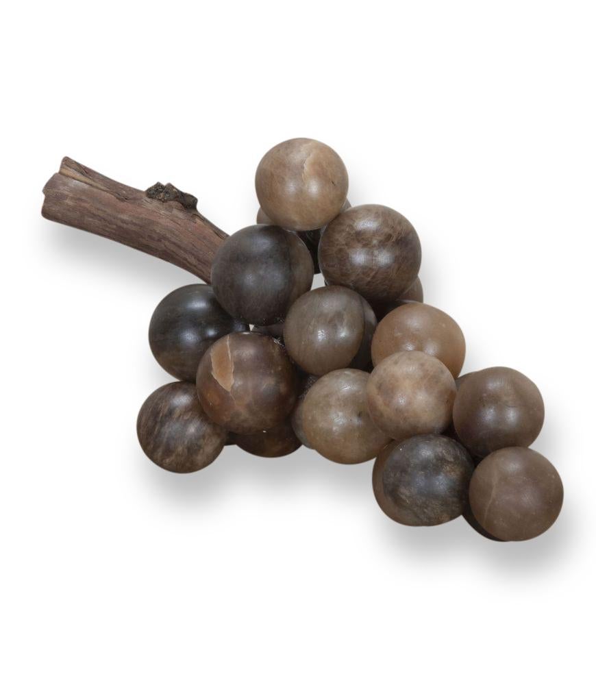 Uvas italianas de alabastro y mármol del siglo XIX Alabastro en venta