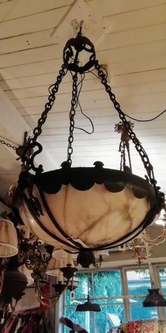 19th Century Italian Alabaster Chandelier with Iron Structure, 1890s