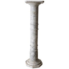 19th Century Italian Antique Column in Carrara Marble 19th Century Italian Antique Column in Carrara Marble