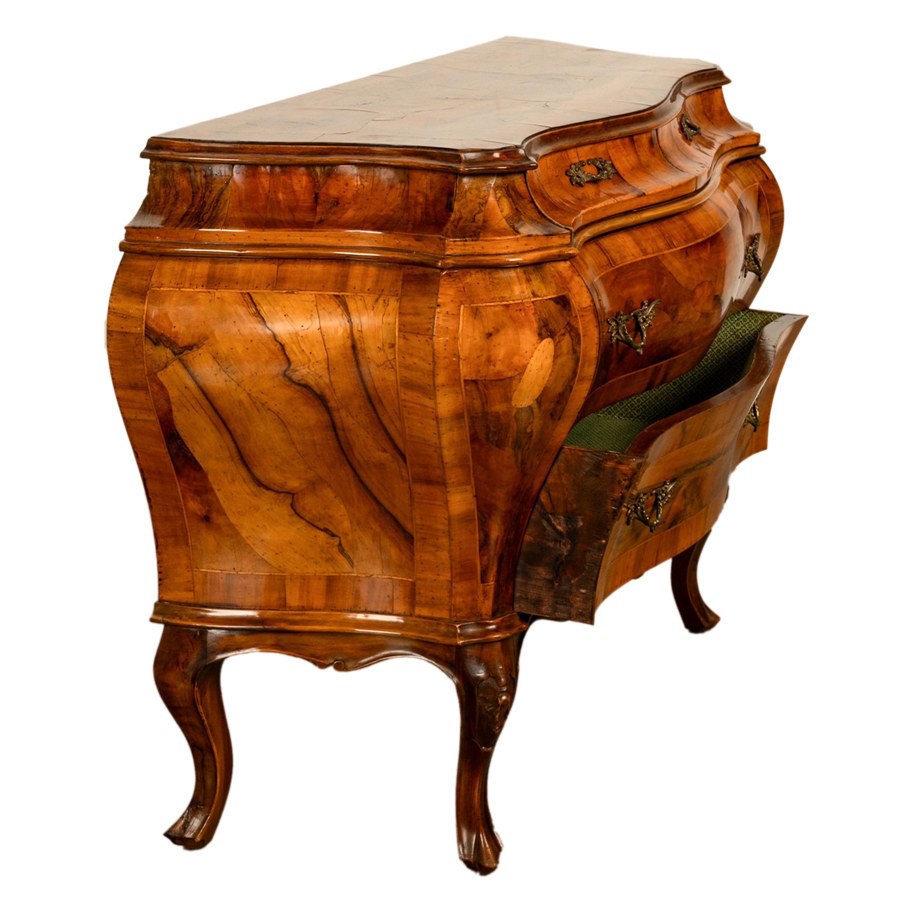 19th Century Italian Antique Inlaid Walnut Bombe Louis XV Venetian Commode 1880 4