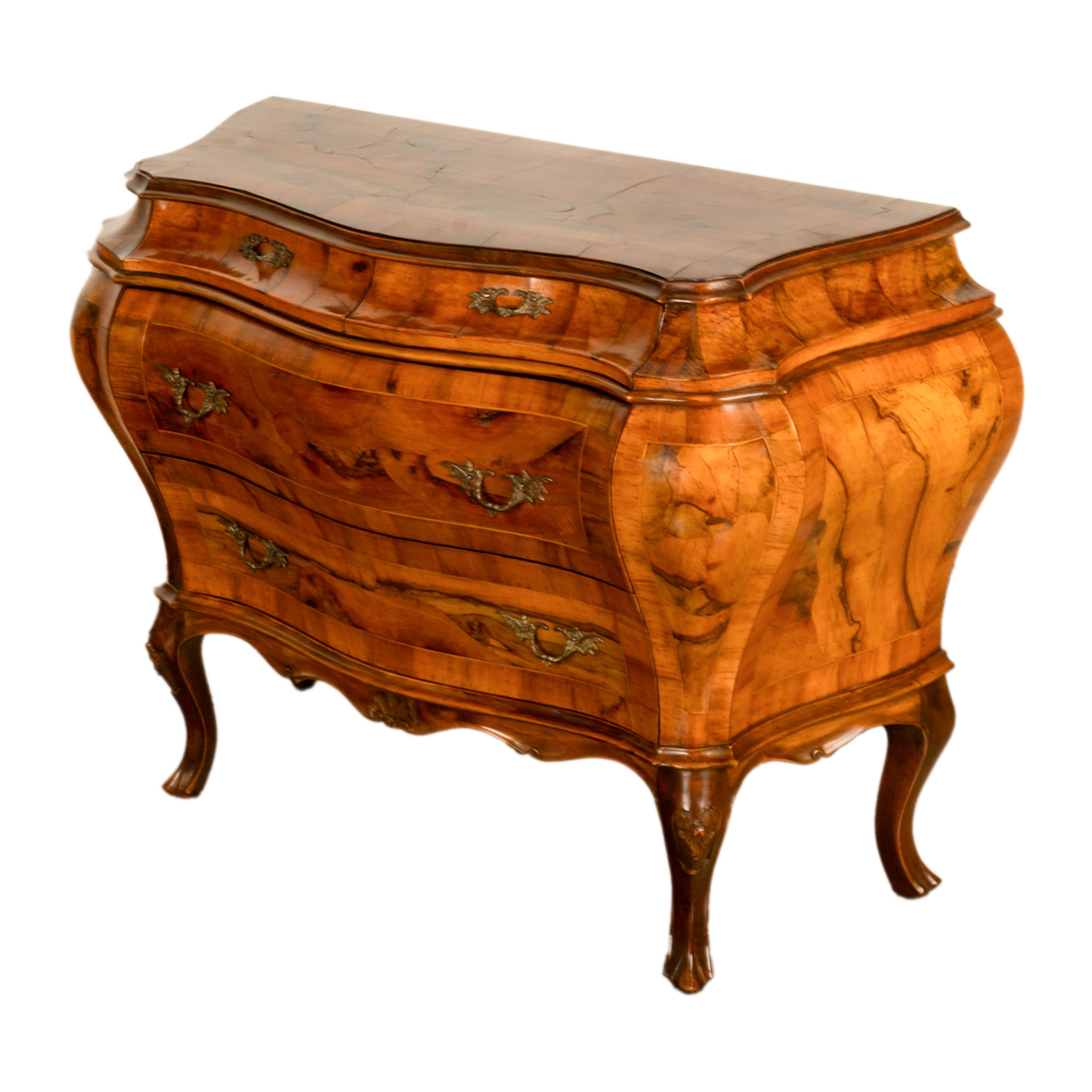 Gilt 19th Century Italian Antique Inlaid Walnut Bombe Louis XV Venetian Commode 1880