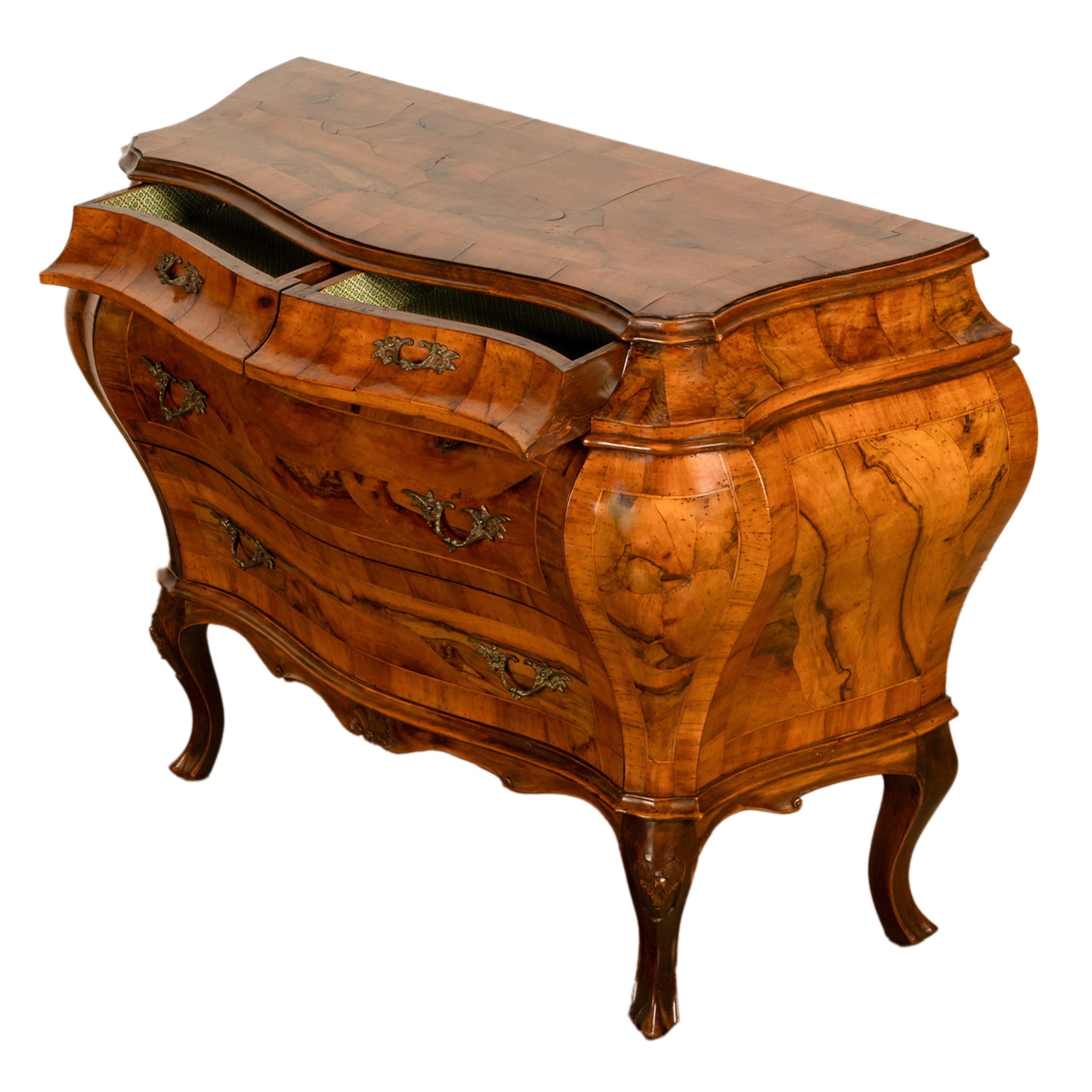 19th Century Italian Antique Inlaid Walnut Bombe Louis XV Venetian Commode 1880 In Good Condition In Portland, OR