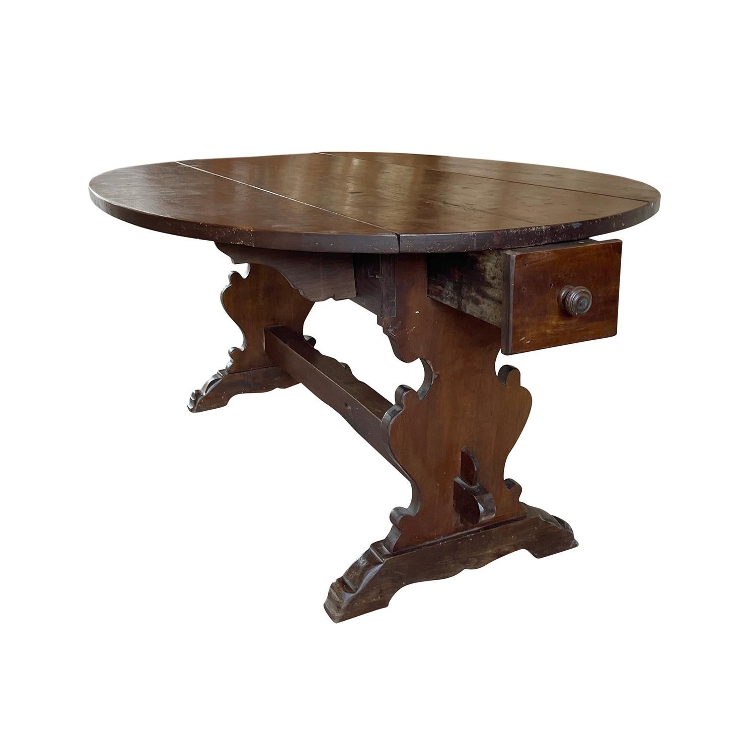 Hand-Carved 19th Century Italian Antique Oval Drop Leaf Table, Tuscan Dining Room Table For Sale