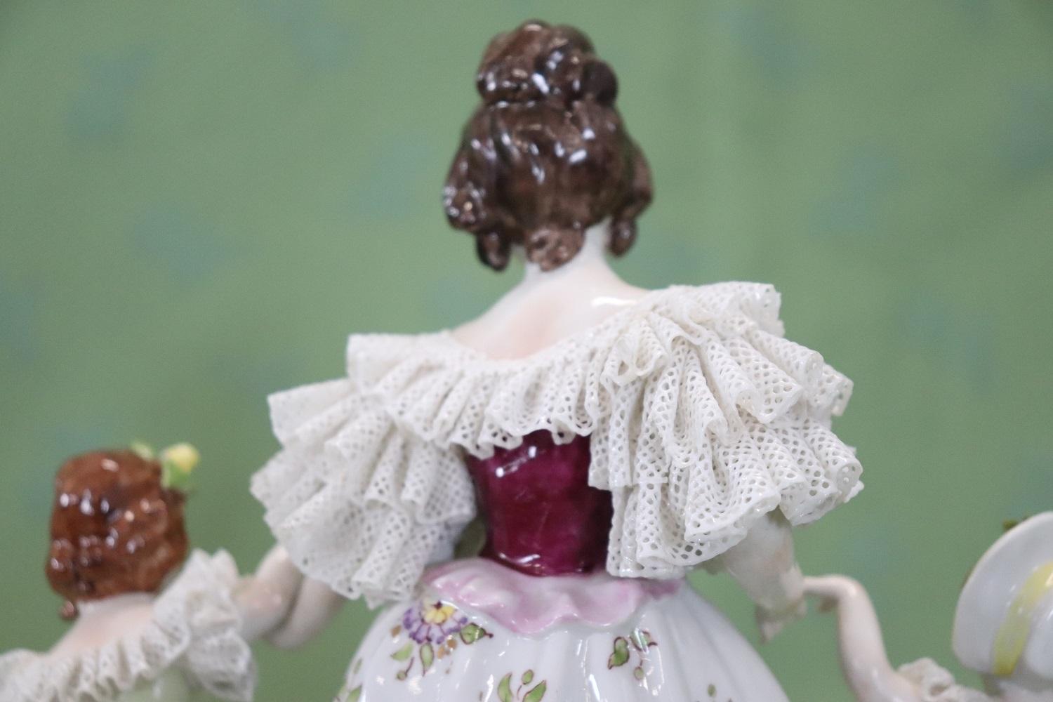 Escultura de porcelana antigua italiana del siglo XIX de Capodimonte Fines del siglo XIX