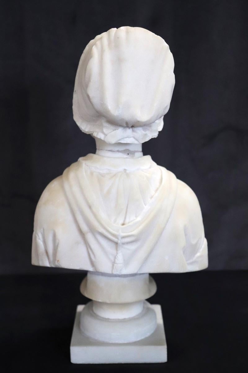 Sculpture ancienne italienne du 19e siècle en marbre blanc, buste de dame en vente 3