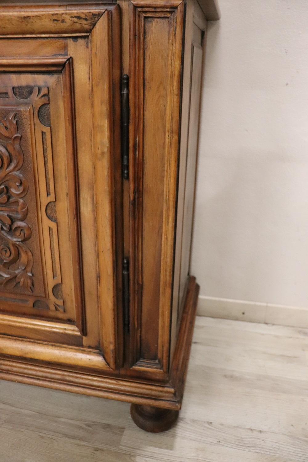 19th Century Italian Antique Small Cabinet in Solid Carved Walnut 1