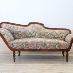 19th Century Italian Antique Small Settee or Chaise Longue in Walnut