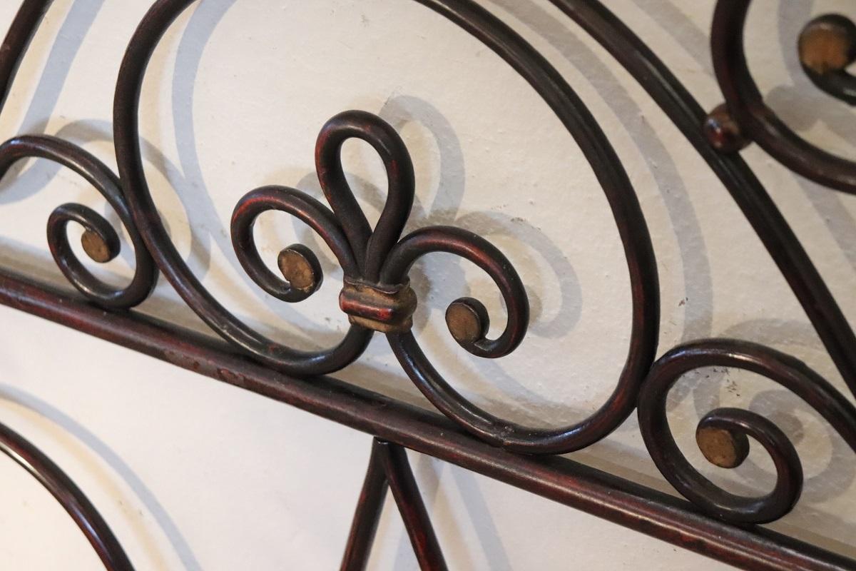 19th Century Italian Antique Wrought Iron Pair of Single Beds For Sale 3