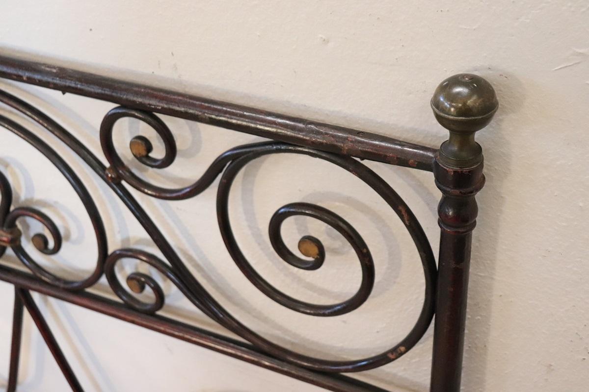 19th Century Italian Antique Wrought Iron Pair of Single Beds For Sale 4