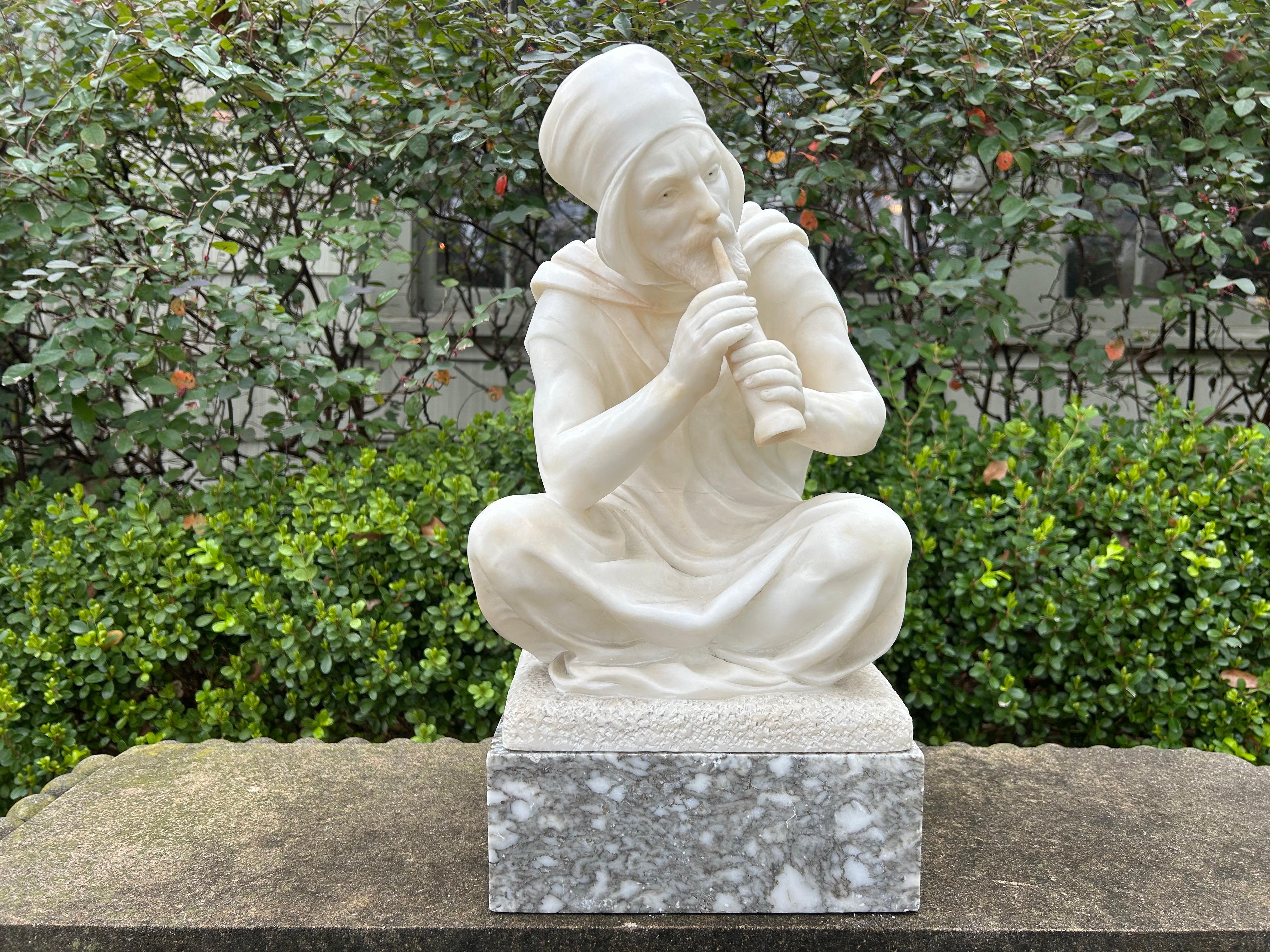 Italienische Carrara-Marmorskulptur im arabischen Stil des 19. Jahrhunderts, signiert Pugi im Angebot 9