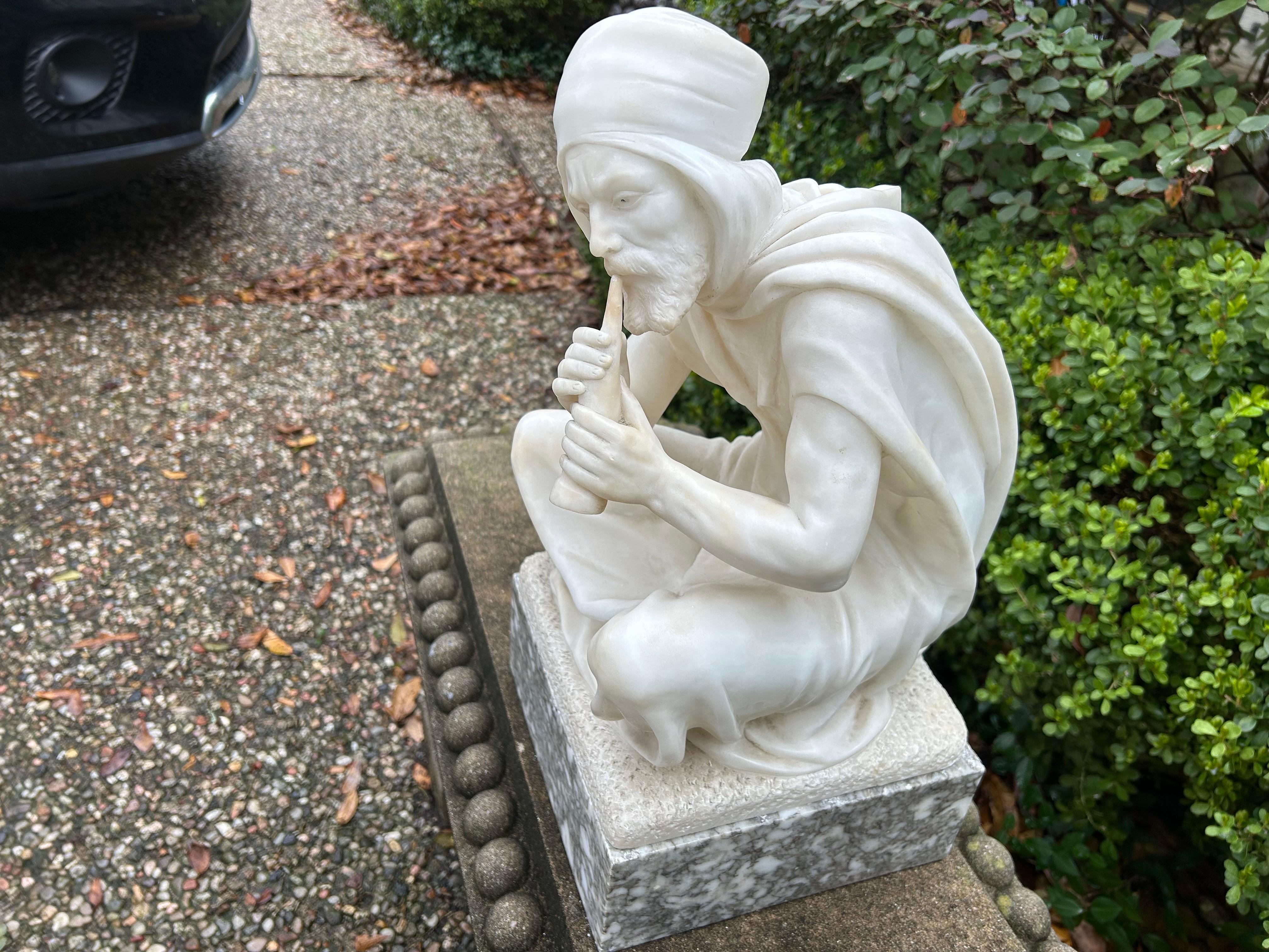 Italienische Carrara-Marmorskulptur im arabischen Stil des 19. Jahrhunderts, signiert Pugi im Angebot 14