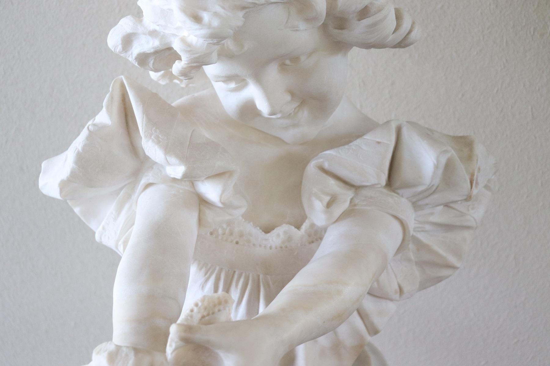 19th Century Italian Artist Carrara Marble Bust of a Child Sculpture by A Frilli In Good Condition In Casale Monferrato, IT