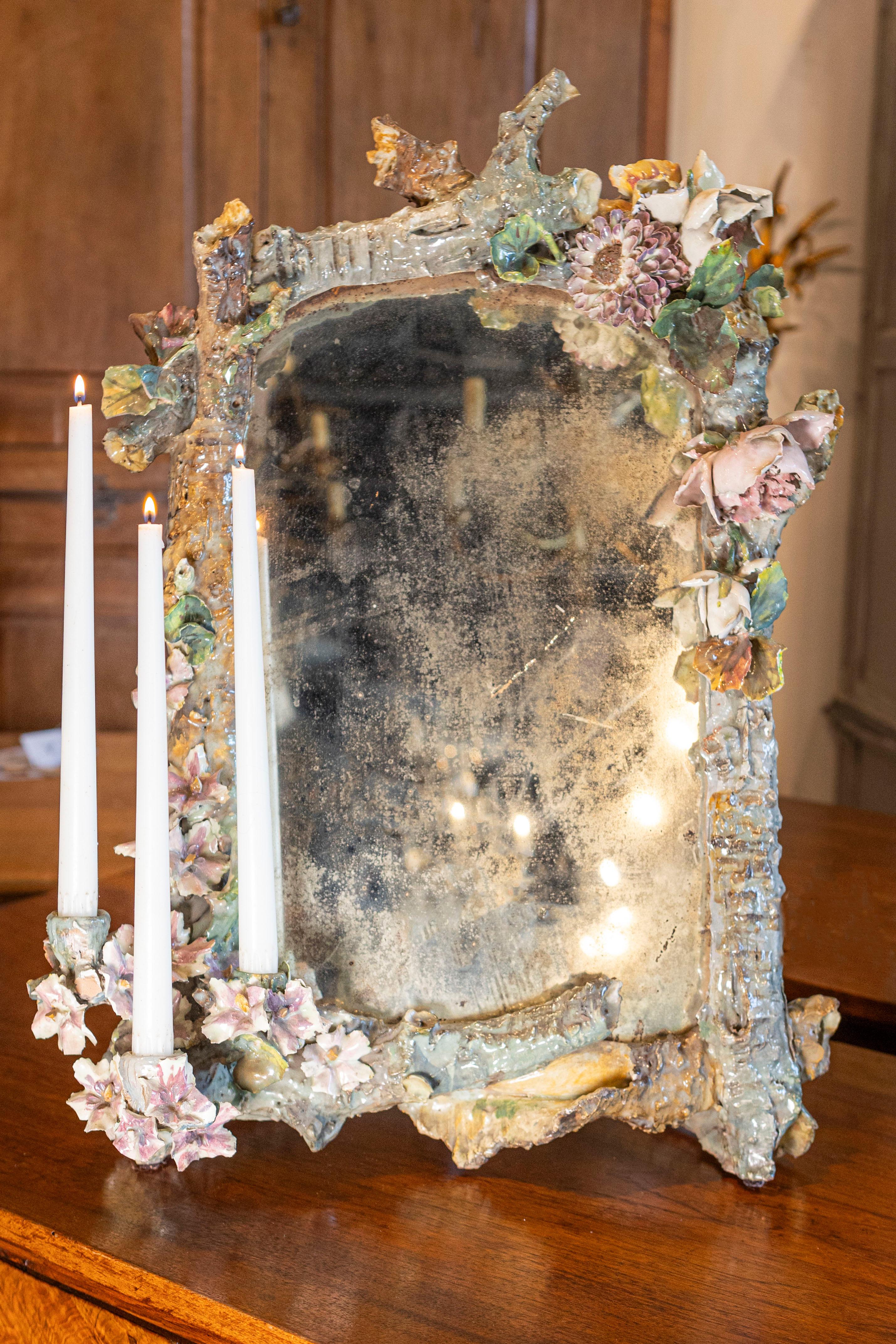 XIXe siècle Miroir à Barbotine italien du 19e siècle en vente