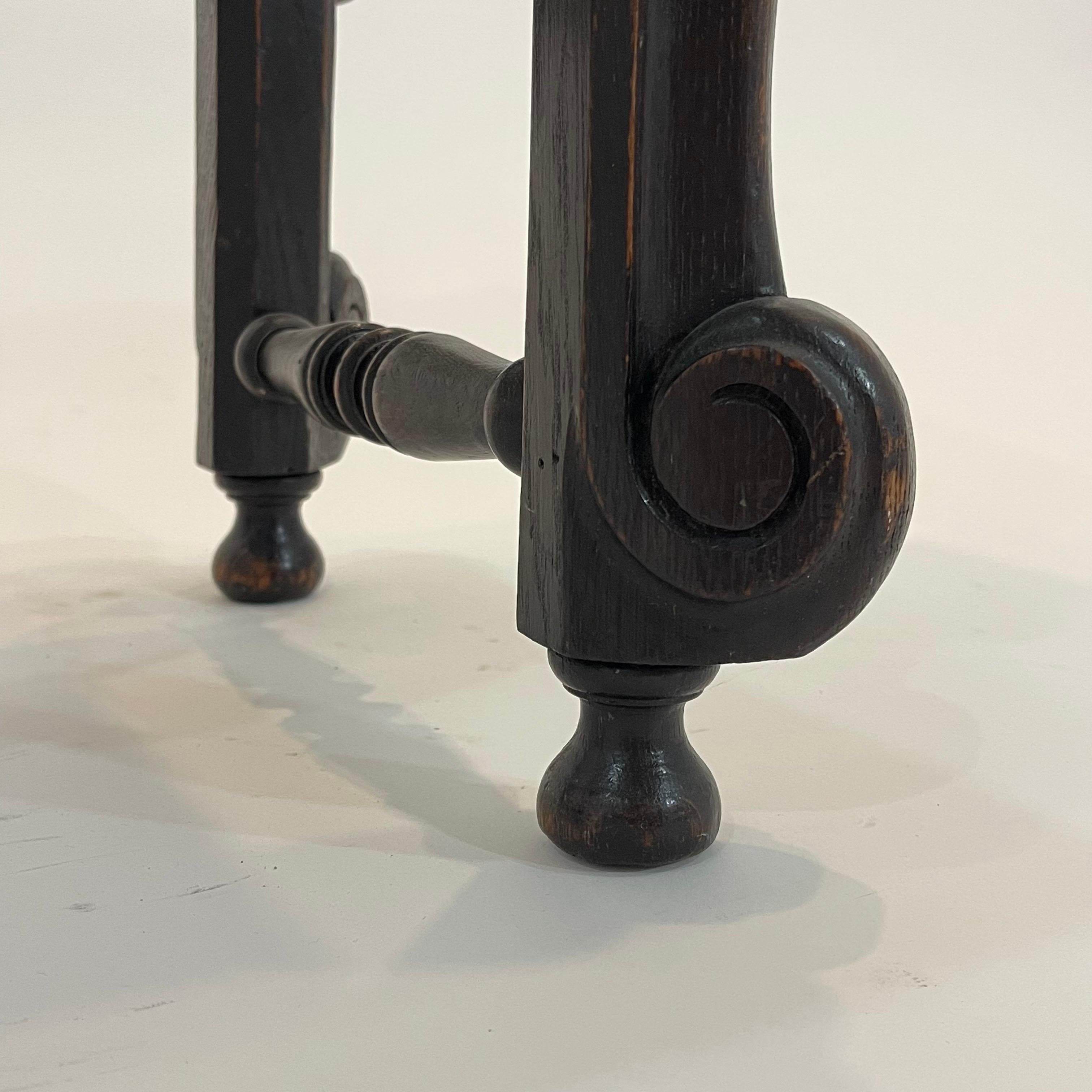 19th Century Italian Baroque Carved Bench or Stool, Linen and Oak, Italy 1800s For Sale 9