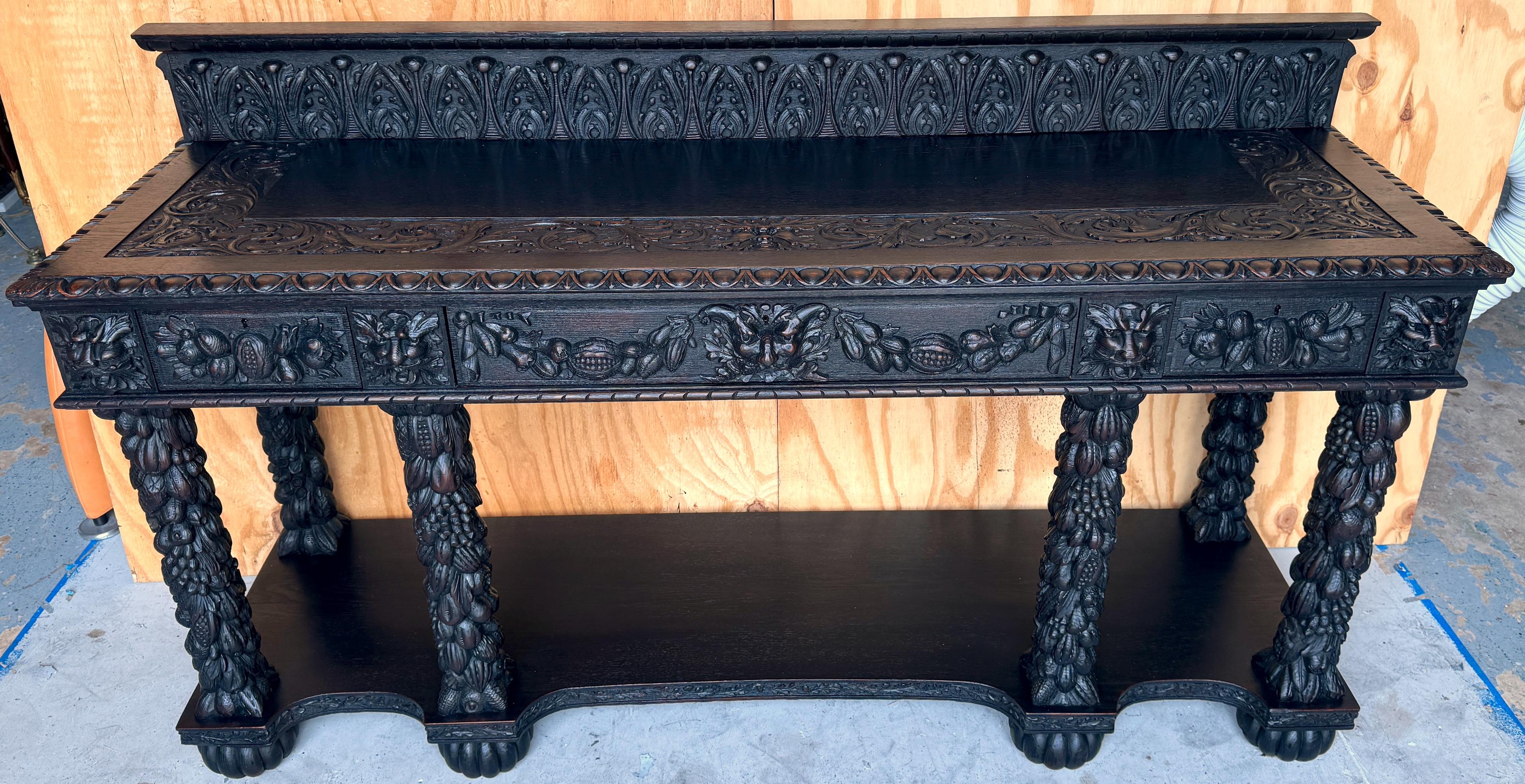 19th Century Italian Baroque / Florentine Carved Blackened Oak Hunt/ Sideboard  In Good Condition For Sale In West Palm Beach, FL