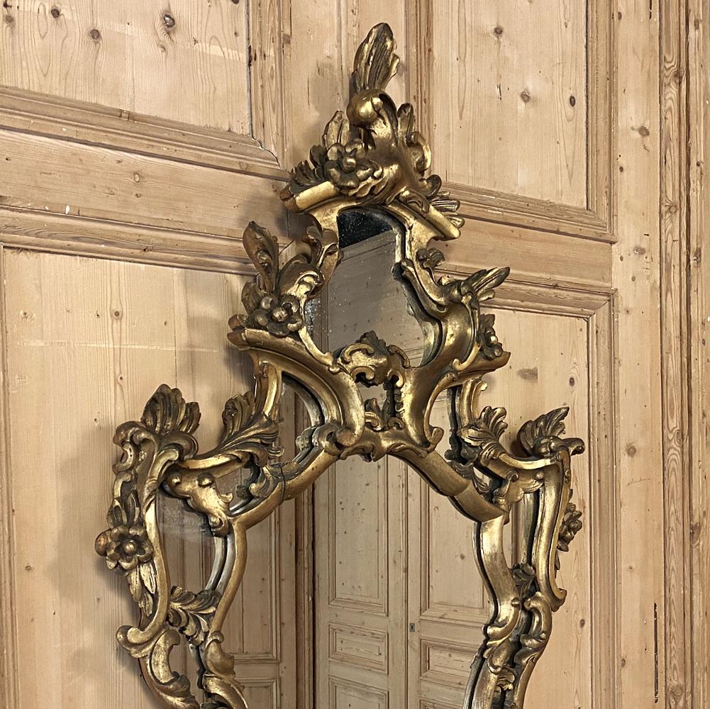 Late 19th Century 19th Century Italian Baroque Giltwood Mirror For Sale