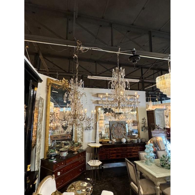 Lustres italiens du 19e siècle à 8 Lights en perles et cristal Bon état - En vente à Dallas, TX