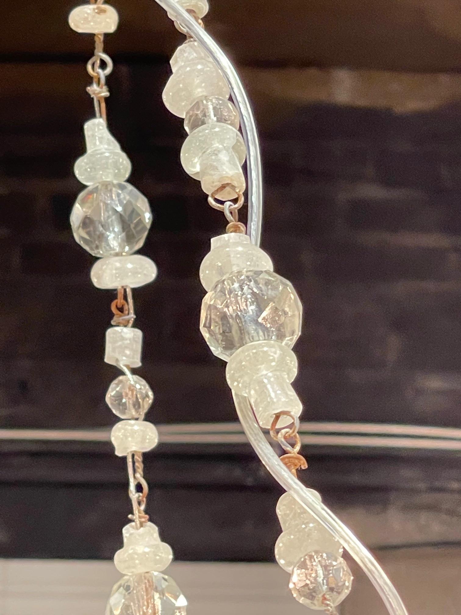 19. Jahrhundert Italienischer Perlen-Kristall-Kronleuchter mit 7 Lichtern im Angebot 3
