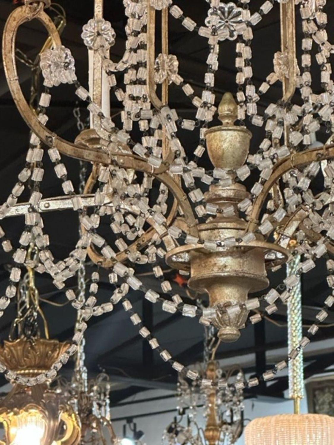 19th Century Italian Beaded Crystal and Silver Gilt Pagoda Chandelier For Sale 3