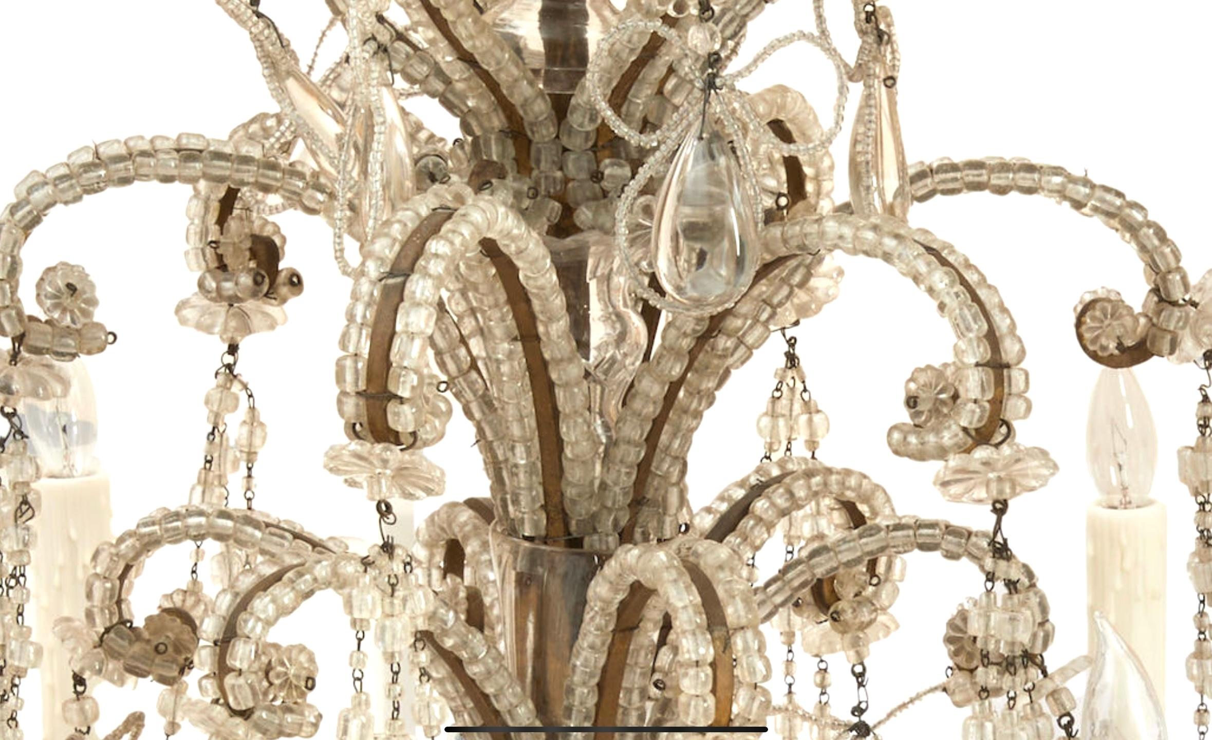 Lustre italien du 19e siècle en cristal perlé à six Lights Bon état - En vente à Bradenton, FL