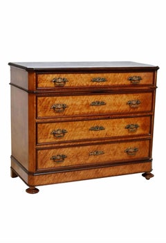 19th Century Italian Bird’s-Eye Maple Chest of Drawers Commode