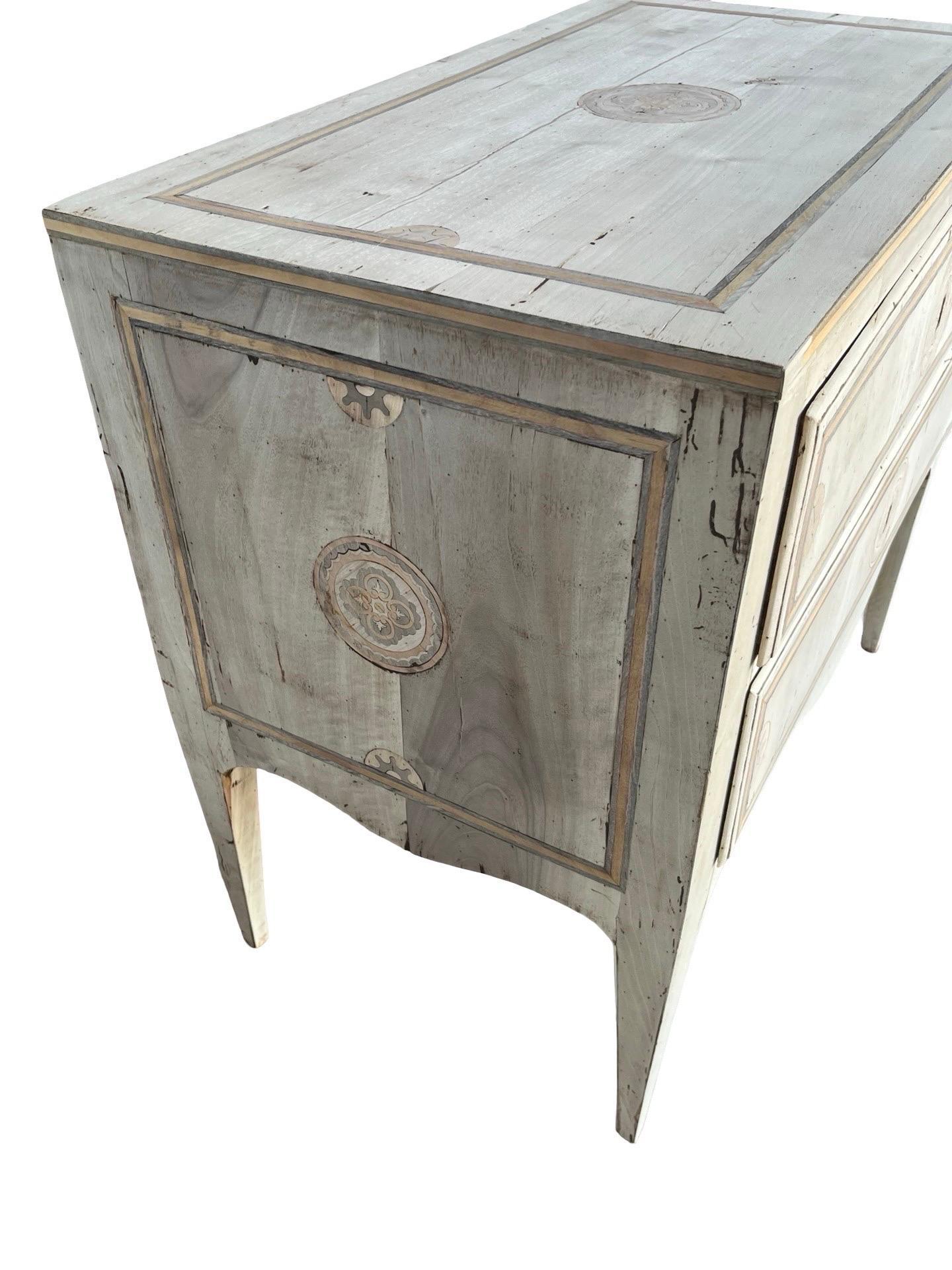 19th Century Italian Bleached Walnut Commode with Inlay For Sale 1