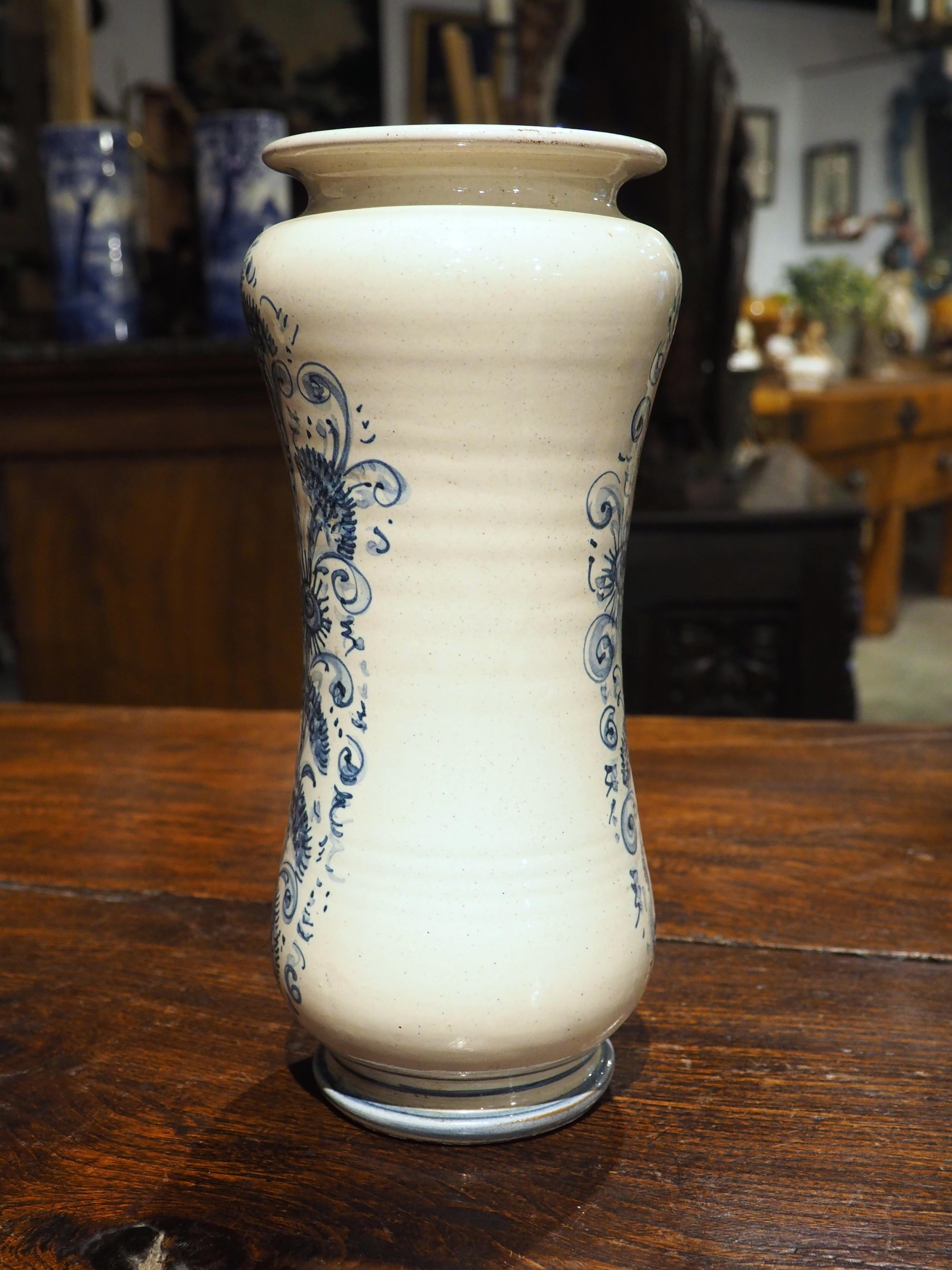 Vaso Albarello blu e bianco del XIX secolo In condizioni buone in vendita a Dallas, TX