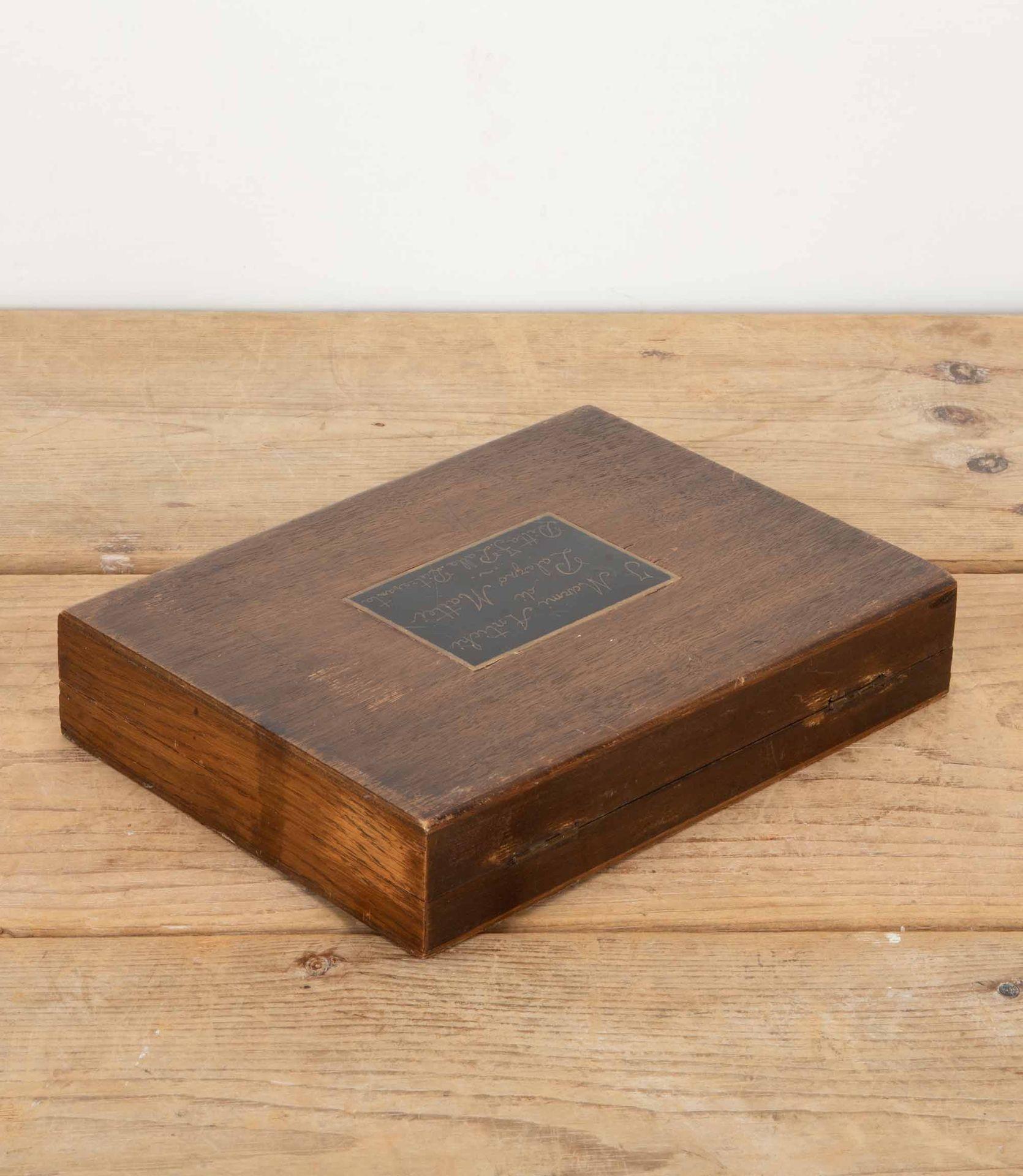 19th Century Italian Box of Specimen Marbles with Neoclassical Urns For Sale 1
